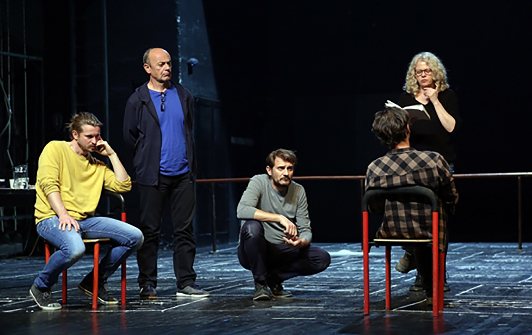 predstava Eichmann u Jeruzalemu, Zagrebačko kazalište mladih izvelo je predstavu Ajhman u Jerusalimu, reditelja Jerneja Lorencija