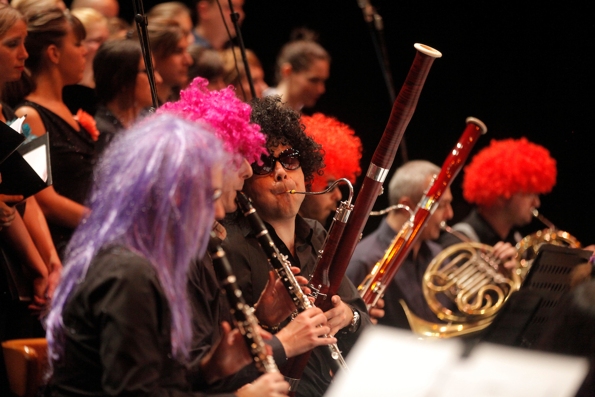 27.12.2013.
Nova godina po gregorijanskom kalendaru
Alan Bjelinski
DISCO Filharmonija
Novi Sad, 27.12.2013.
foto Marko Djokovic/BEOGRADSKA FILHARMONIJA