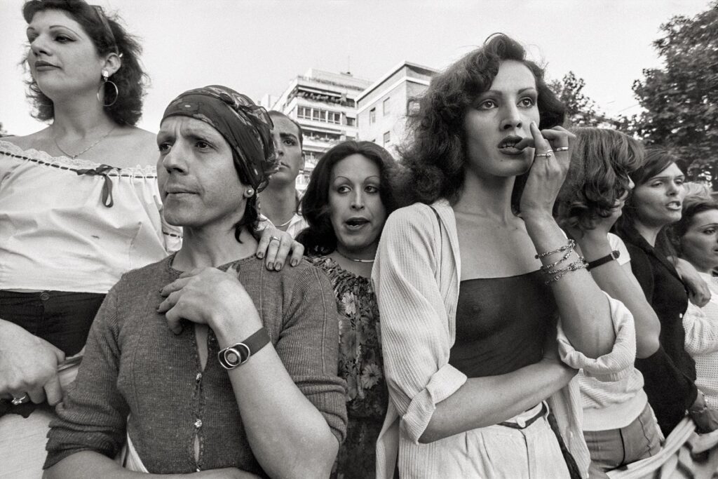 svečano otvaranje izložbe fotografija Benita Romana Veličanstvena decenija. Ustav u praksi.