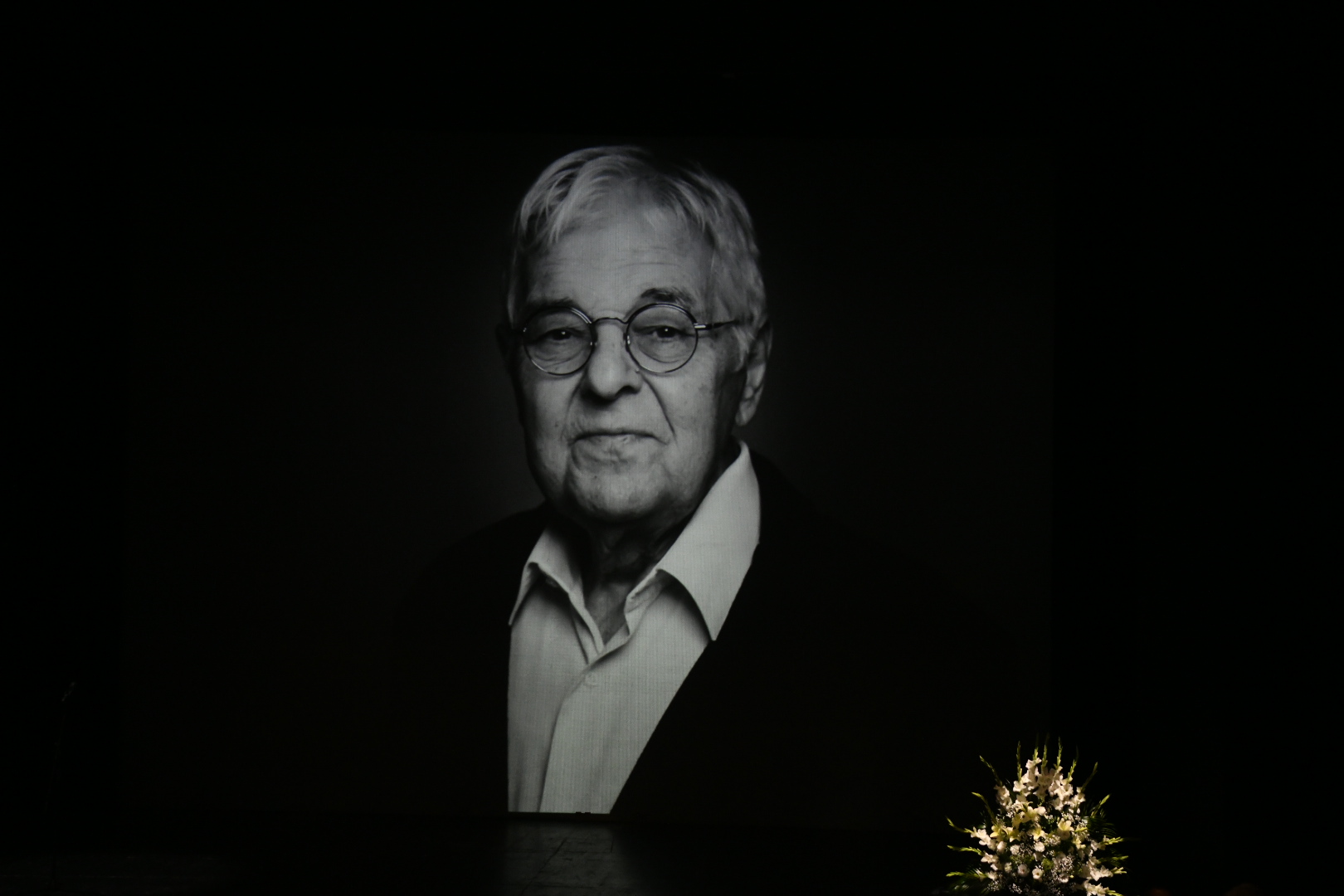 Beograd 07.10.2022. Komemoracija Branku Cvejicu u Jugoslovenskom narodnom pozoristu Foto: Vesna Lalić/Nova.rs