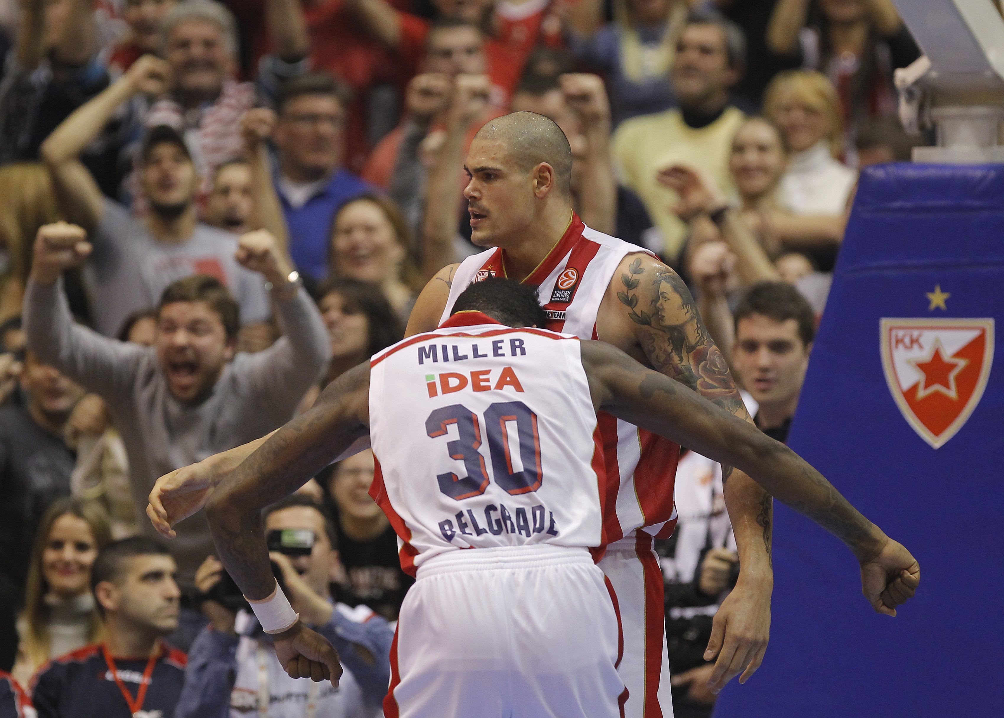 Kosarka Euroleague season 2015-2016
Euroleague 
Crvena Zvezda v Real Madrid
Maik Zirbes celebrate with the Quincy Miller
Beograd, 27.11.2015.
foto: Srdjan Stevanovic/Starsportphoto ©
