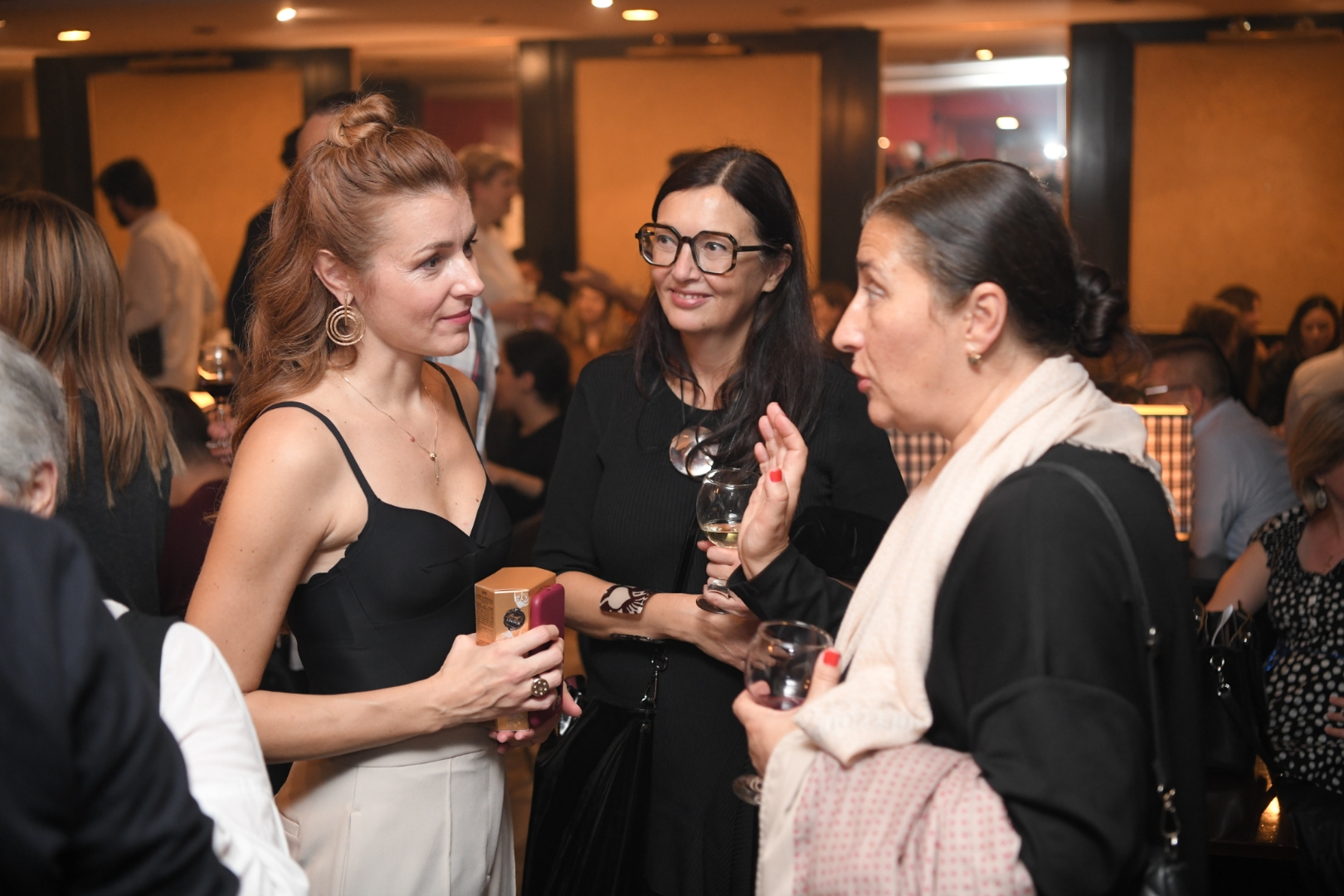 Beograd 08.10.2022. Premijera kamerne opere Deca, po romanu Milene Marković, odžana je večeras u Narodnom pozorištu u Beogradu. Foto: Dragan Mujan/Nova.rs
