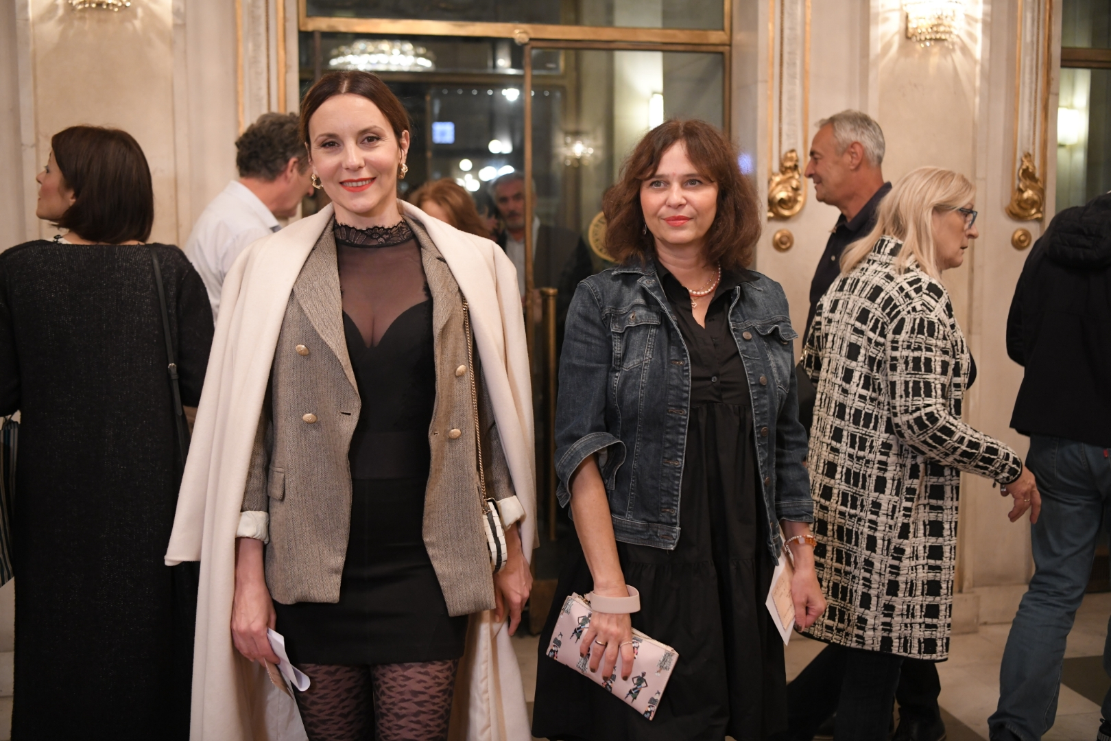 Beograd 08.10.2022. Premijera kamerne opere Deca, po romanu Milene Marković, odžana je večeras u Narodnom pozorištu u Beogradu. Foto: Dragan Mujan/Nova.rs