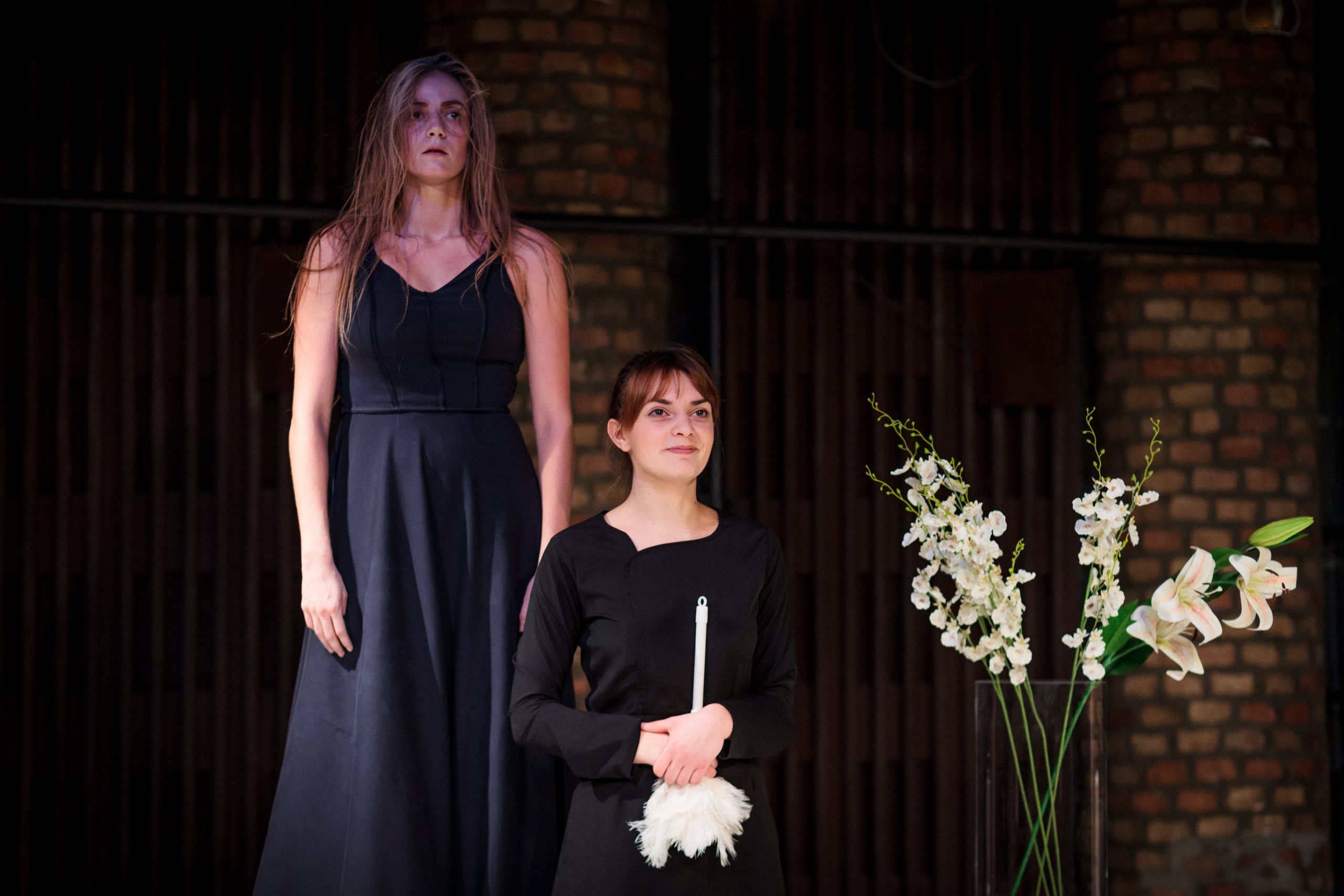 Predstava "Čista kuća", Atelje 212