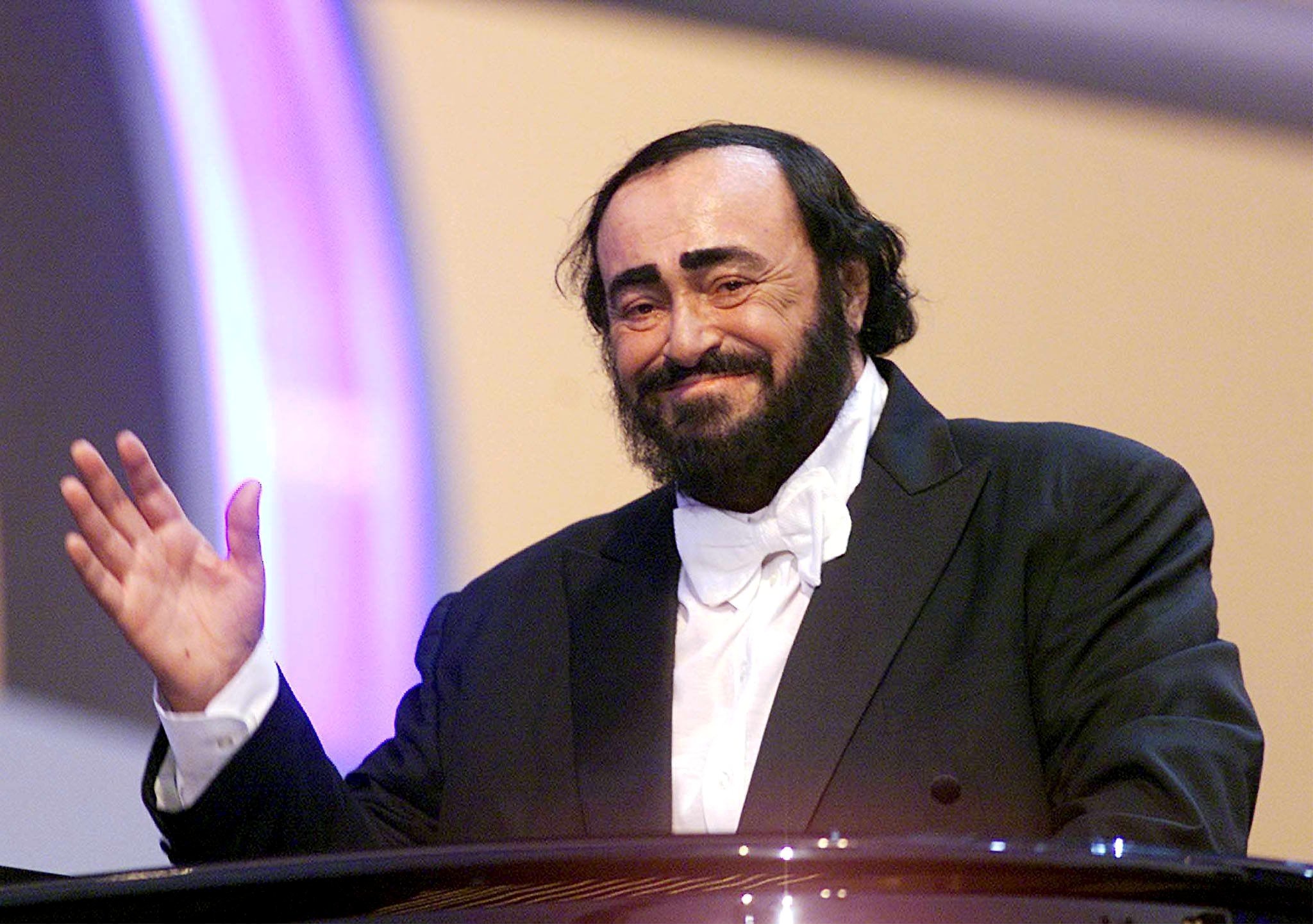 ITALY-PAVAROTTI AND FRIENDS