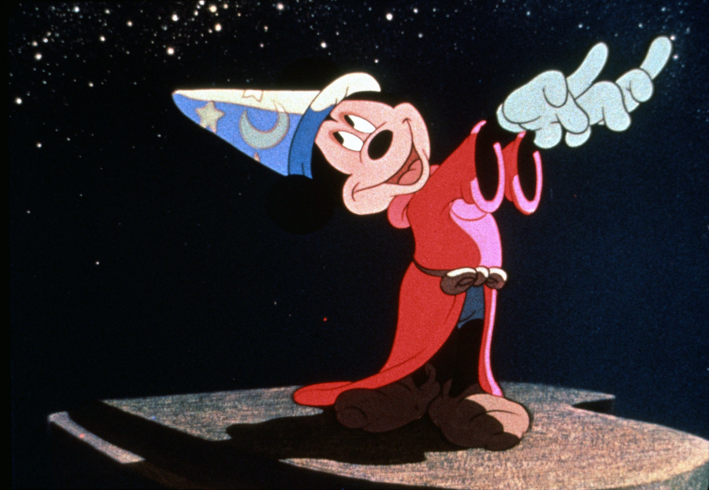 FANTASIA (US 1940) copyright WALT DISNEY PICTURES FANTASIA [US 1940]  Mickey Mouse     Date: 1940,Image: 43045199, License: Rights-managed, Restrictions: , Model Release: no, Credit line: Rights Managed / Mary Evans Picture Library / Profimedia