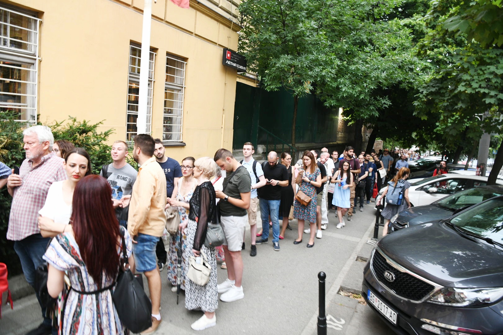 Beograd, 05.07.2022. SKC, Delfi knjžara Laguna, Peter Handke potpisivanje knjiga Foto: Vesna Lalić/Nova.rs