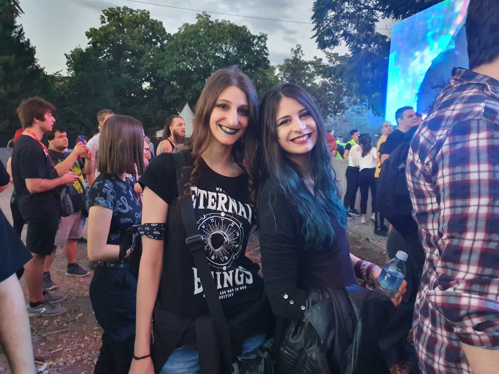 IMG-a551bcdf643ec0d9ad5b42f522d2144f-V