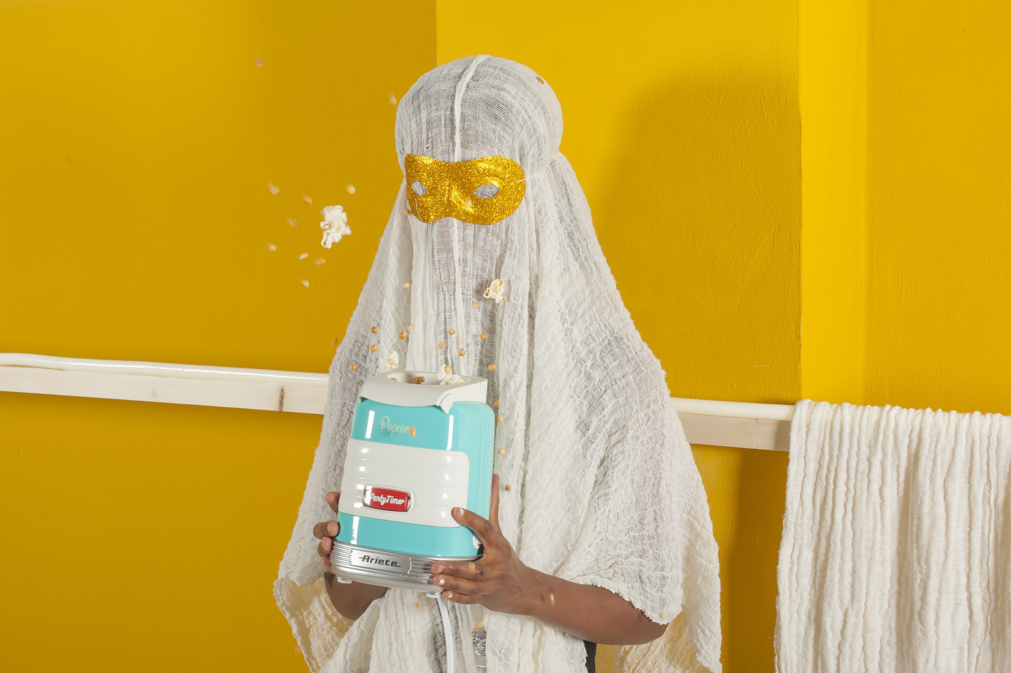 Bijenale umetnosti - Tri performansa i filmska projekcija na otvaranju 20. Bijenala umetnosti u Pančevu