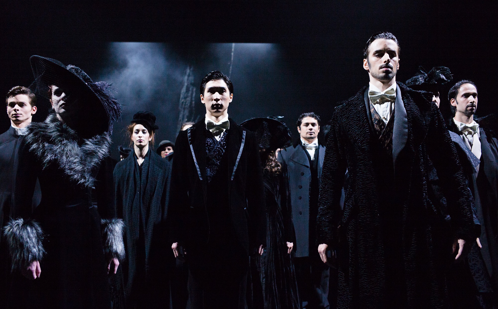 gostuje Balet HNK Zagreb sa predstavom Gospoda Glembajevi, koreografija Lea Mujić