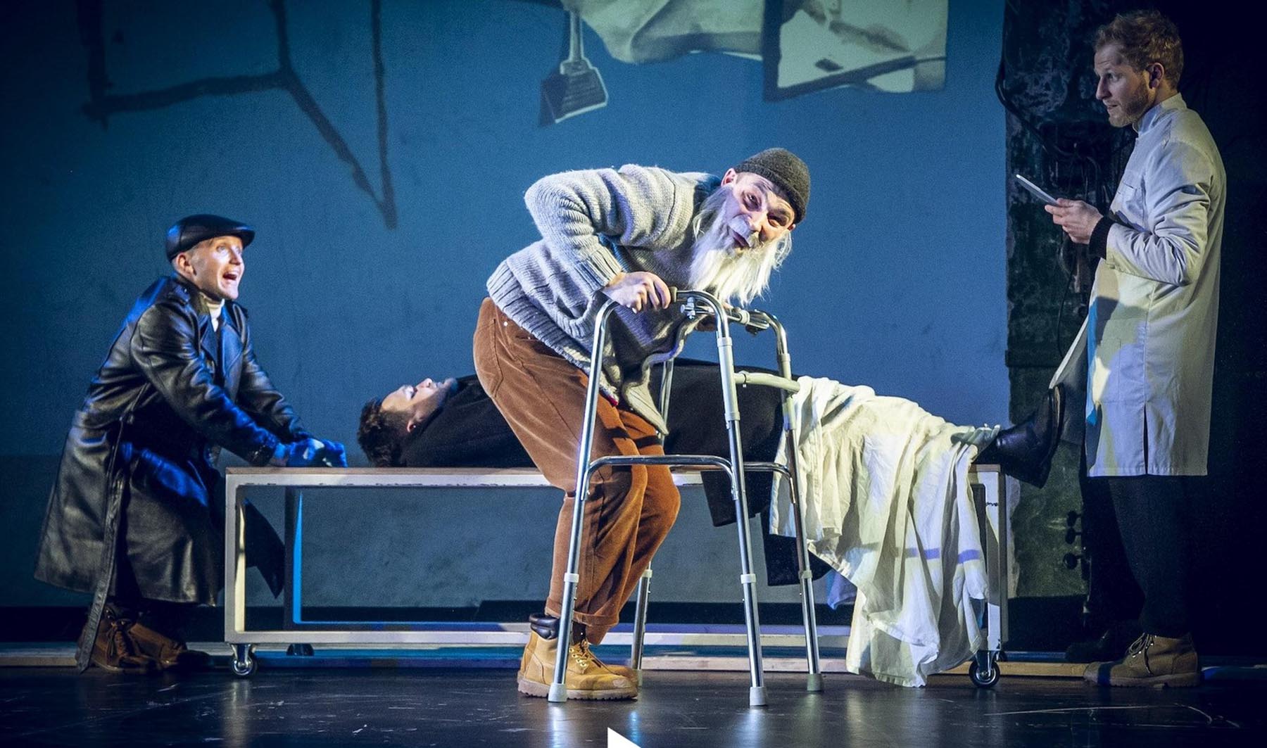 Dogs of Europe predstava