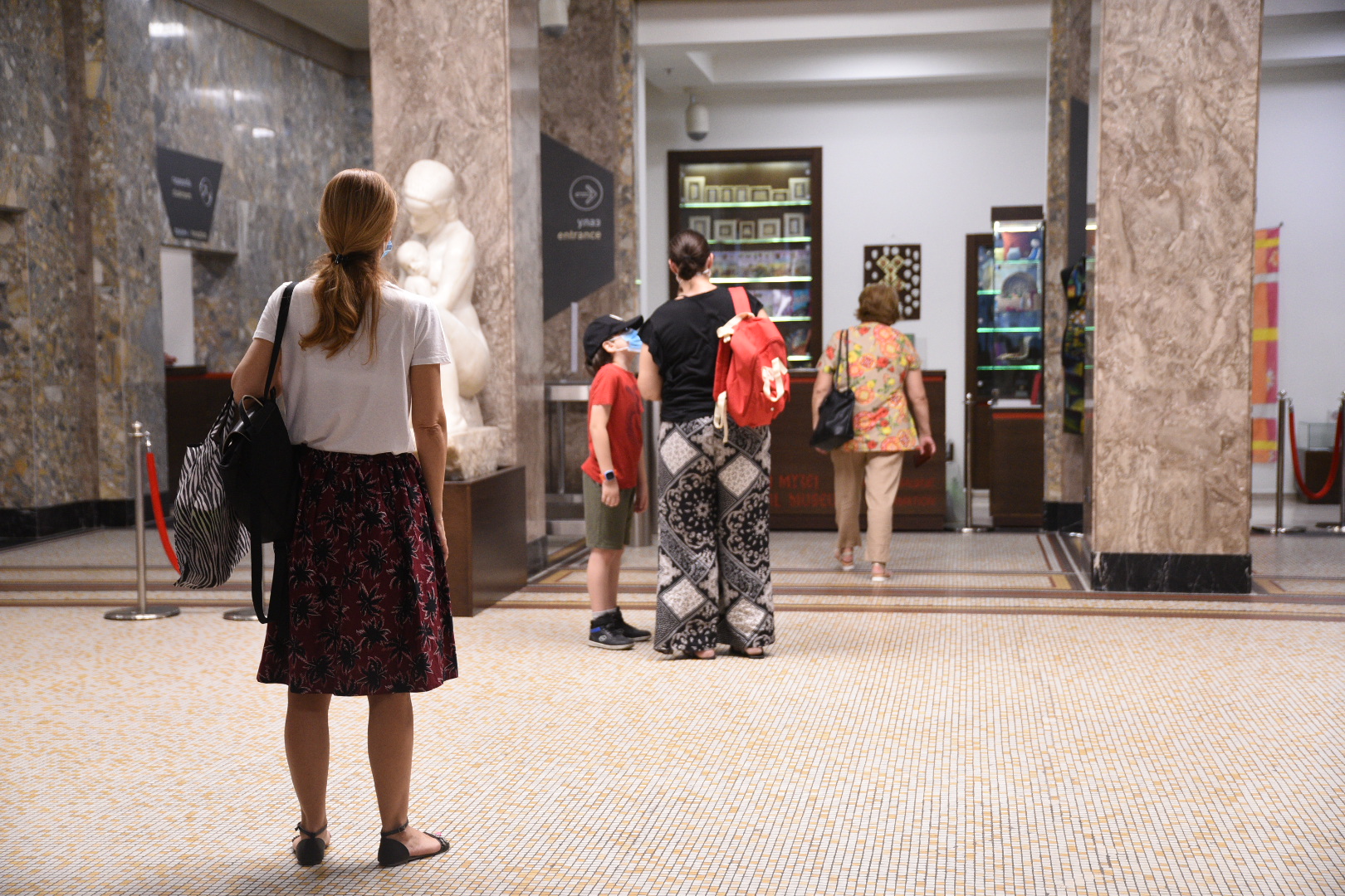 Beograd 12. avgust 2020. Narodni muzej zastitne maske sa motivima umetnickih dela Foto:Dragan Mujan/Nova.rs