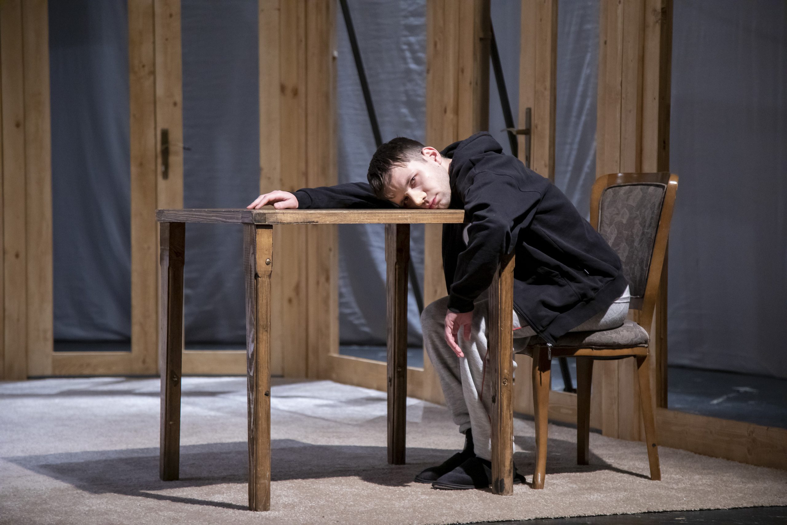 Premijera predstave "Lari Tomspon - tragedija jedne mladosti"