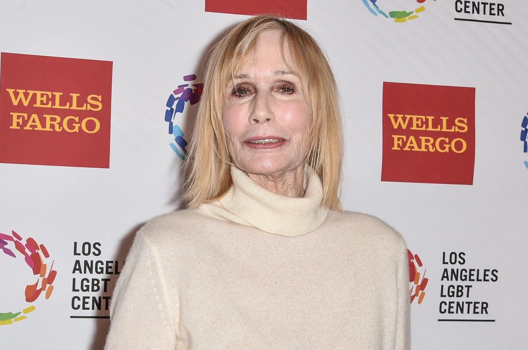 (5355624r)
Sally Kellerman
LGBT Center's Gala Vanguard Awards, Los Angeles, America - 07 Nov 2015,Image: 265375654, License: Rights-managed, Restrictions: , Model Release: no, Credit line: Variety / Shutterstock Editorial / Profimedia