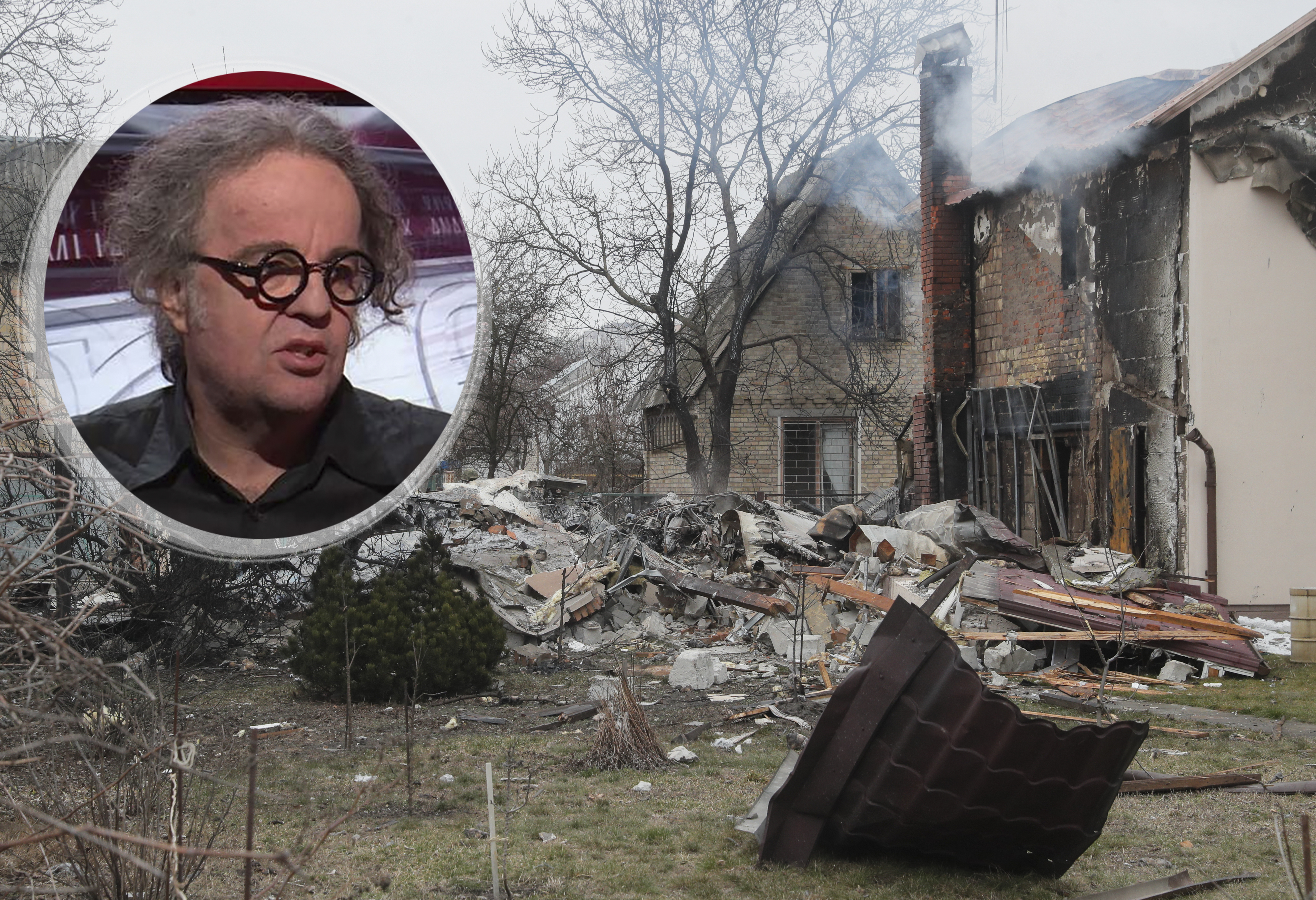 epa09783635 Debris of a military plane that was shot down overnight in Kiev, Ukraine, 25 February 2022. Russian troops entered Ukraine on 24 February prompting the country's president to declare martial law.  EPA-EFE/SERGEY DOLZHENKO