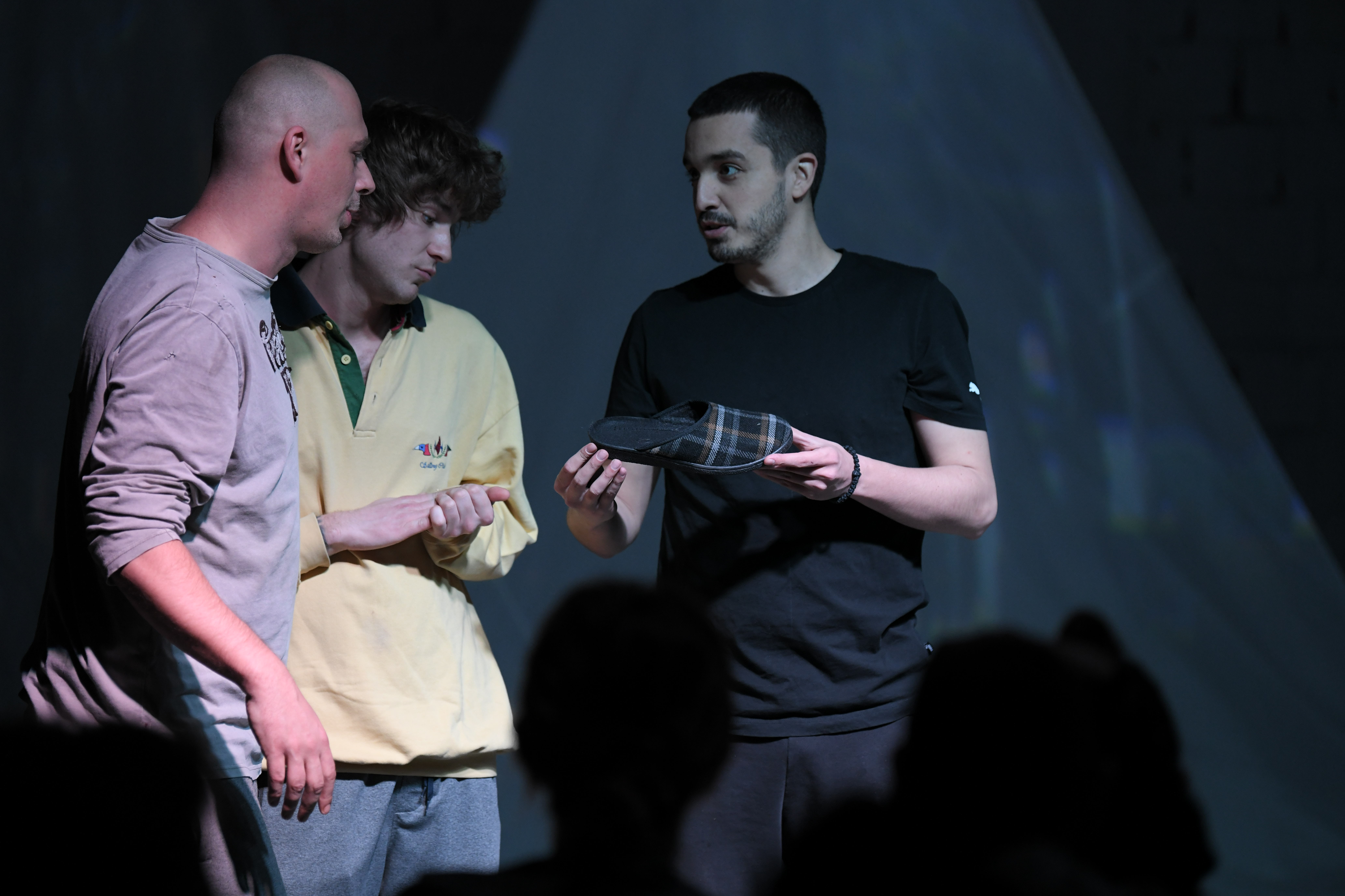 Beograd 15. januar 2022.  Premijera predstave Jelene Bogavac „Betmen Robin Beograd“ u Dorćol Platzu. Reflektor teatar Foto:Dragan Mujan/Nova.rs