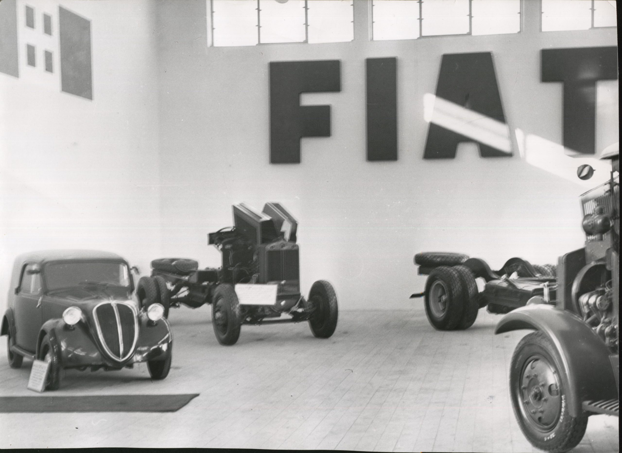 Sajam, sajam automobila, Staro sajmište
Slike prosledila Tina Vujanović uz poruku da su slike u vlasništvu Beogradskoj sajma i da su oni dali fotografije na korišćenje