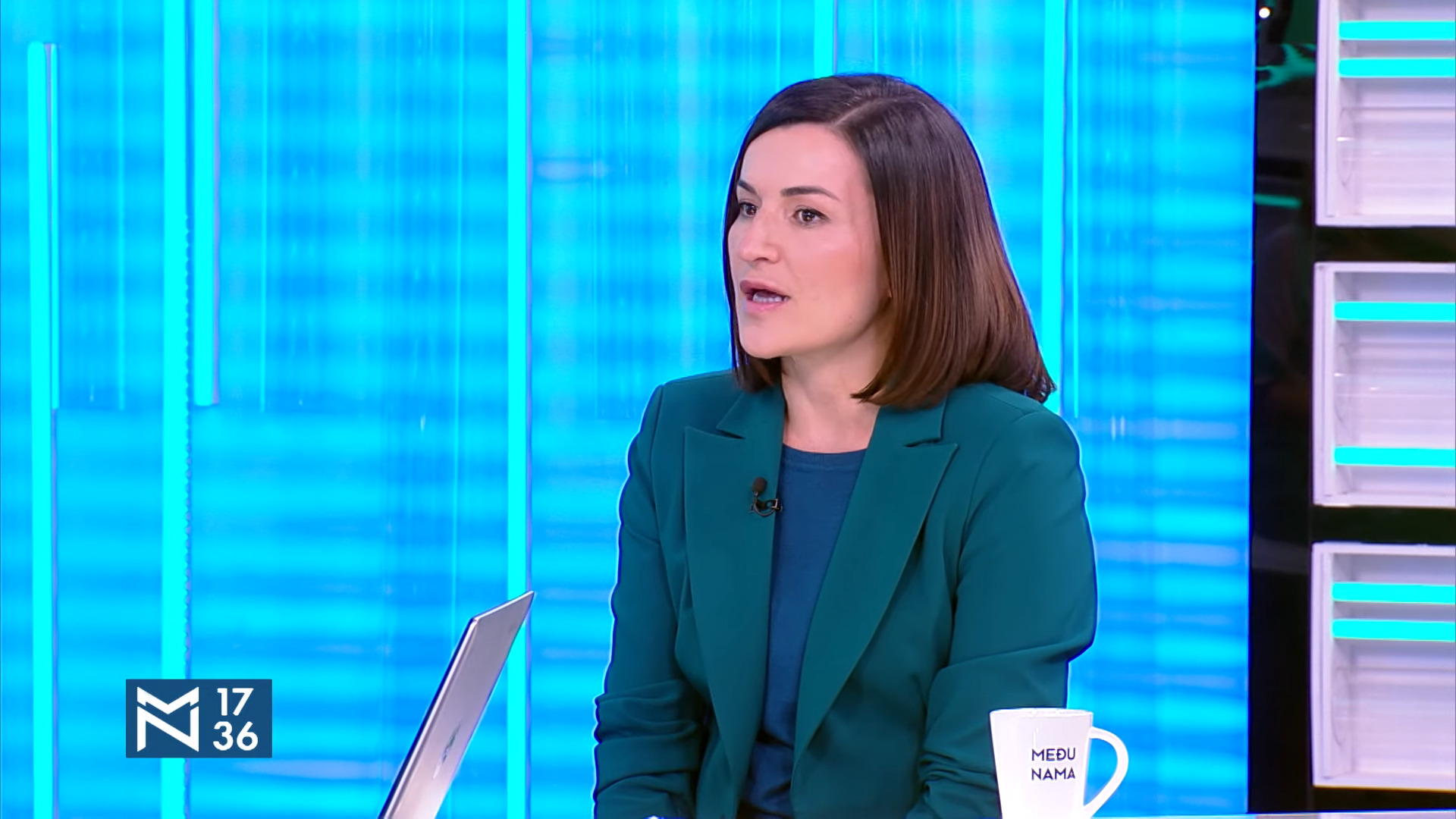 Jelena Obućina o jalovom briselskom dijalogu, simbolima devedesetih i Darku Elezu