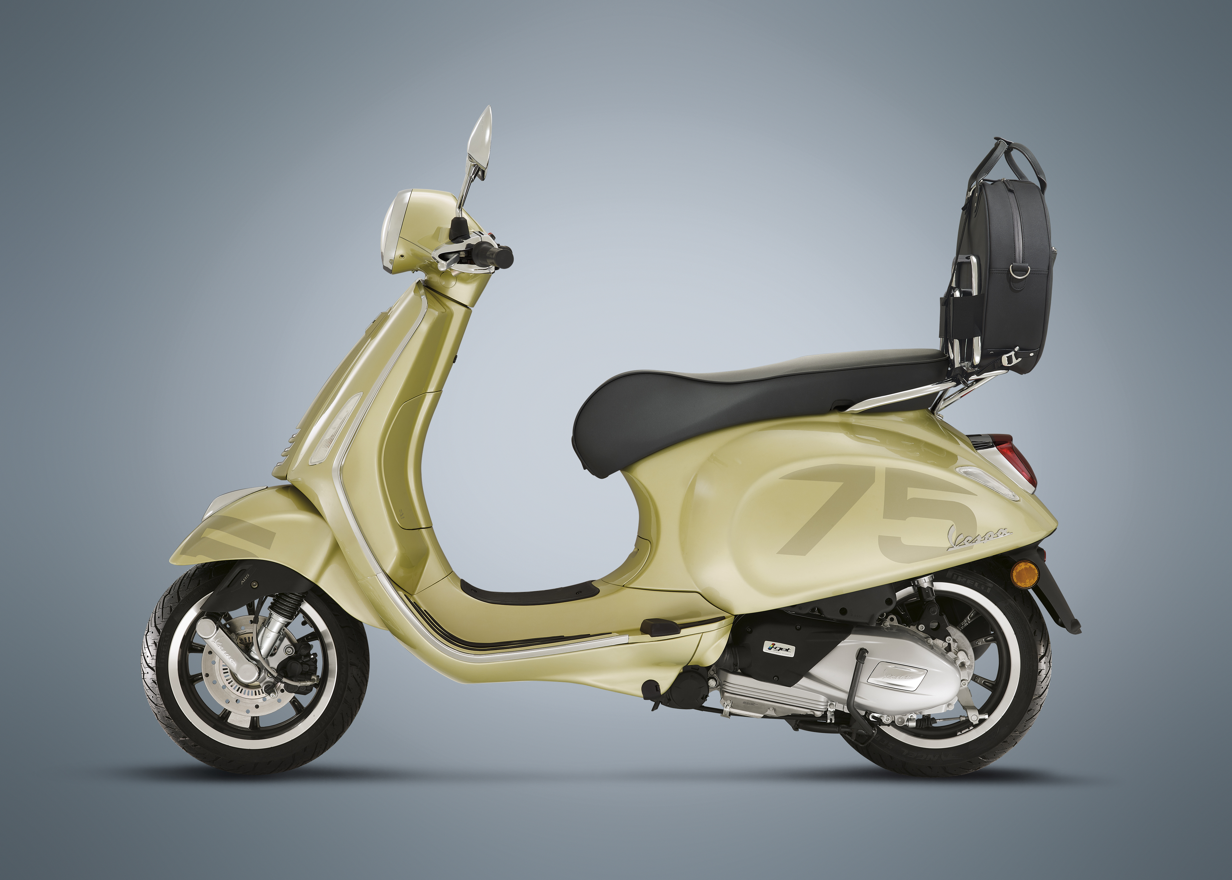 vespa-primavera-75-latsx-grigio