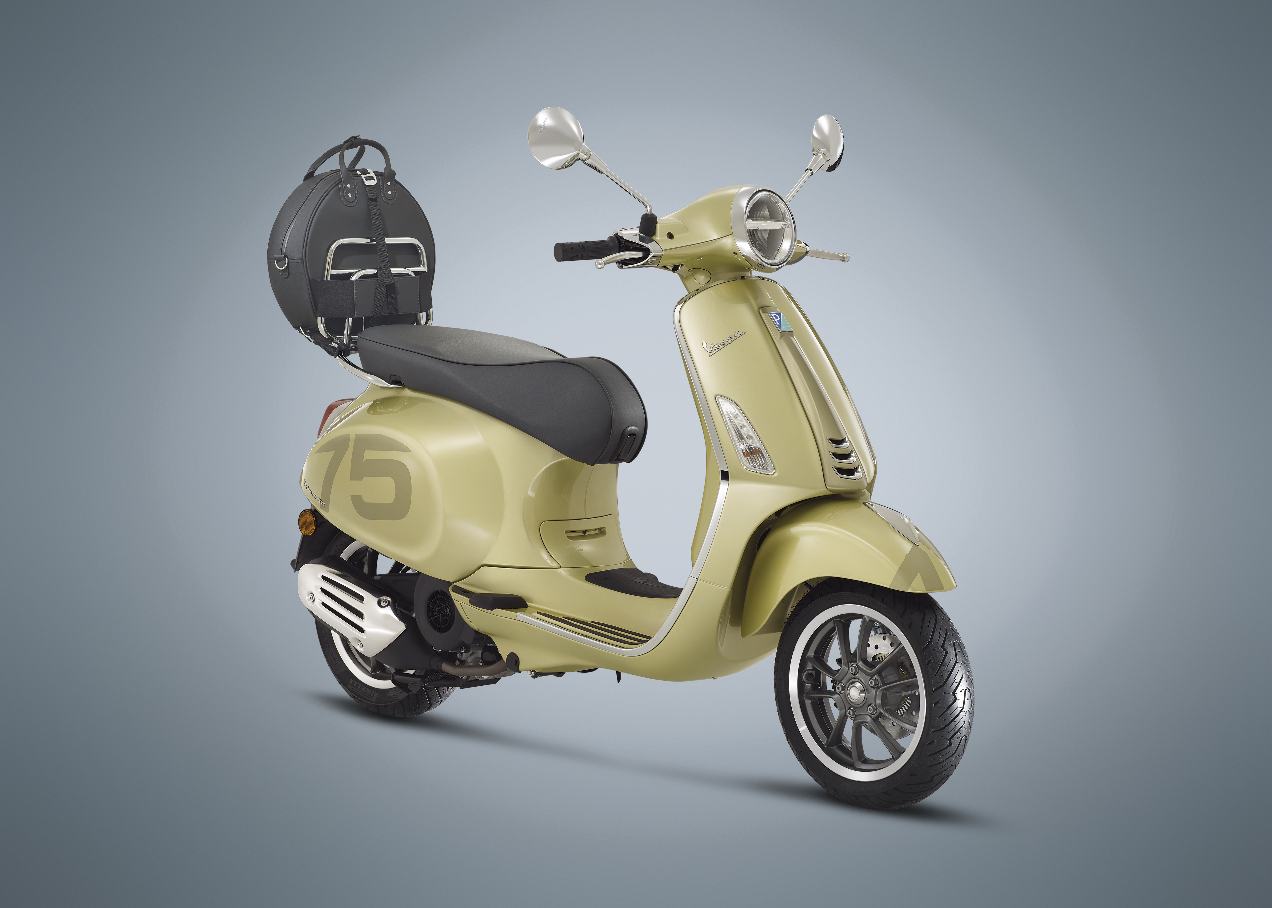 vespa-primavera-75-3-4antdx-grigio