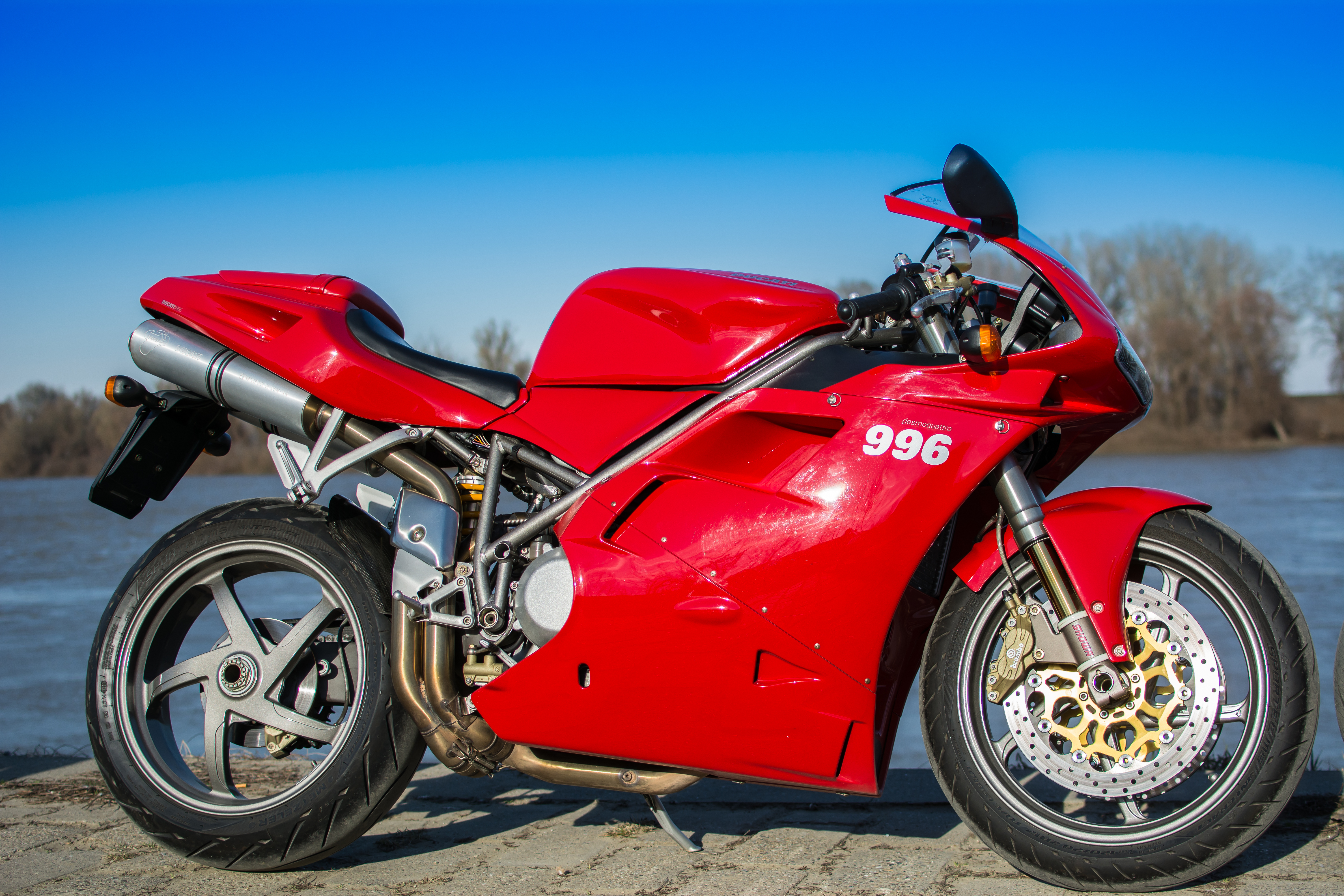 Ducati, ducati 996, moto