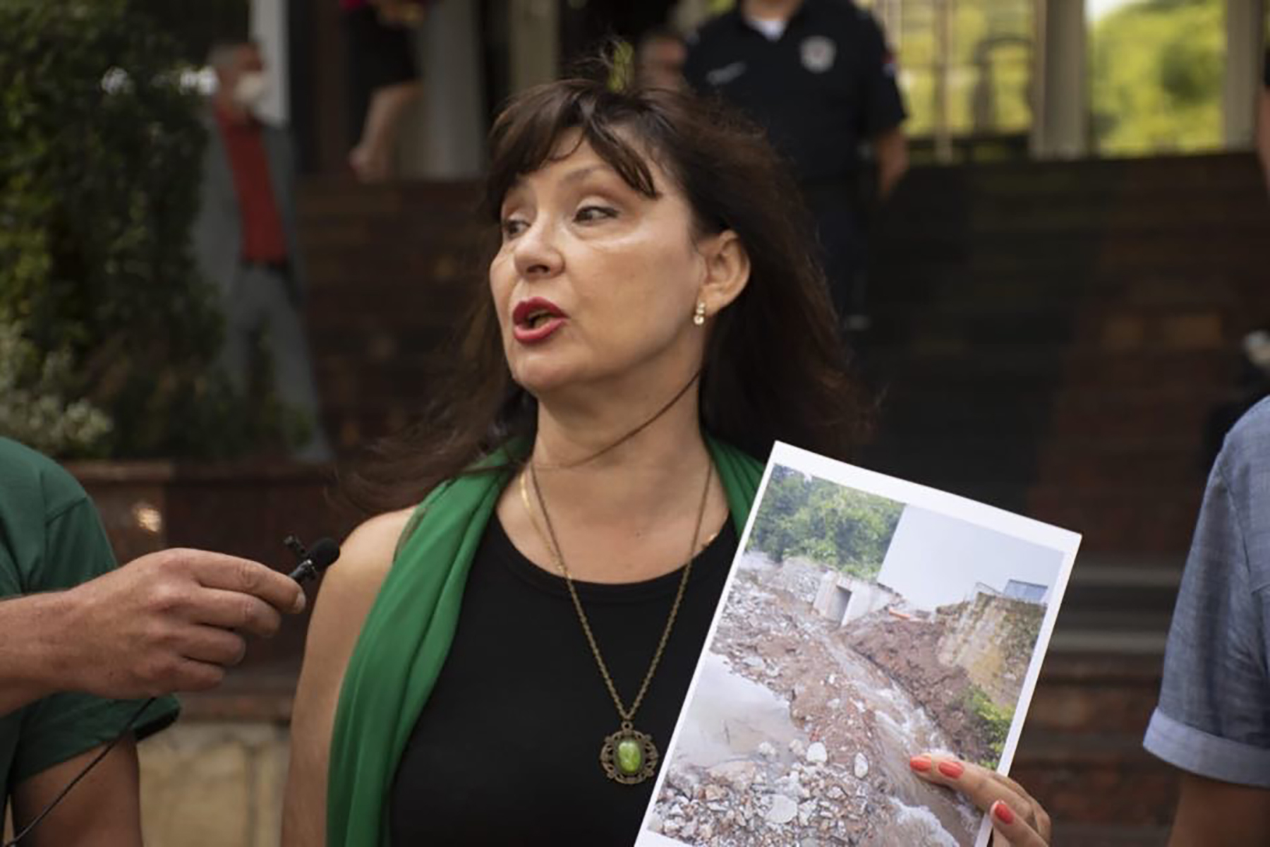 image-11-08-21-12-58-2