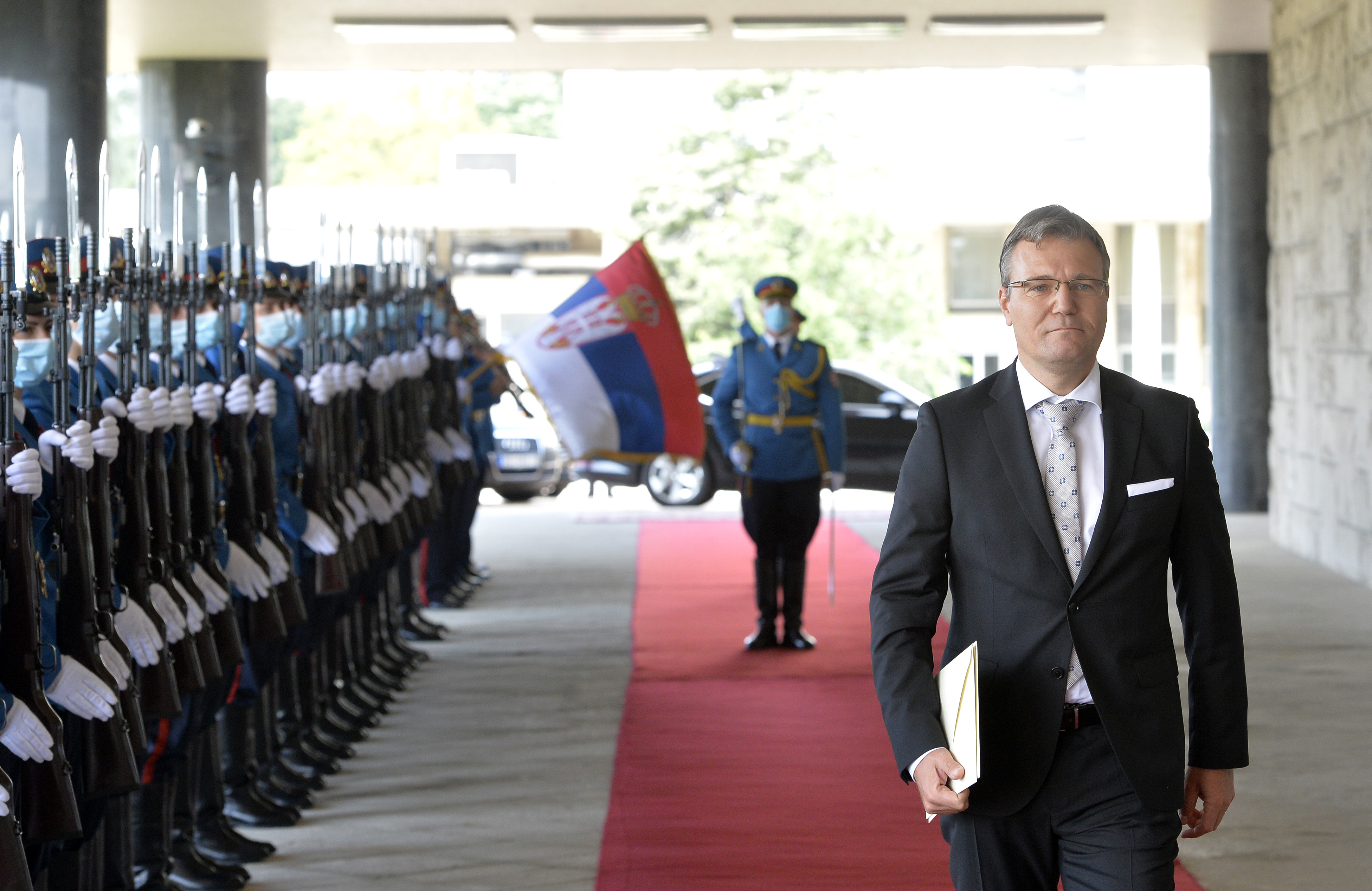 Beograd, 19. avgusta 2020.- Predsednik Srbije Aleksandar Vucic primio je danas akreditivna pisma novoimenovanog ambasadora Republike Slovenije Damjana Berganta. FOTO TANJUG/ RADE PRELIC/ nr