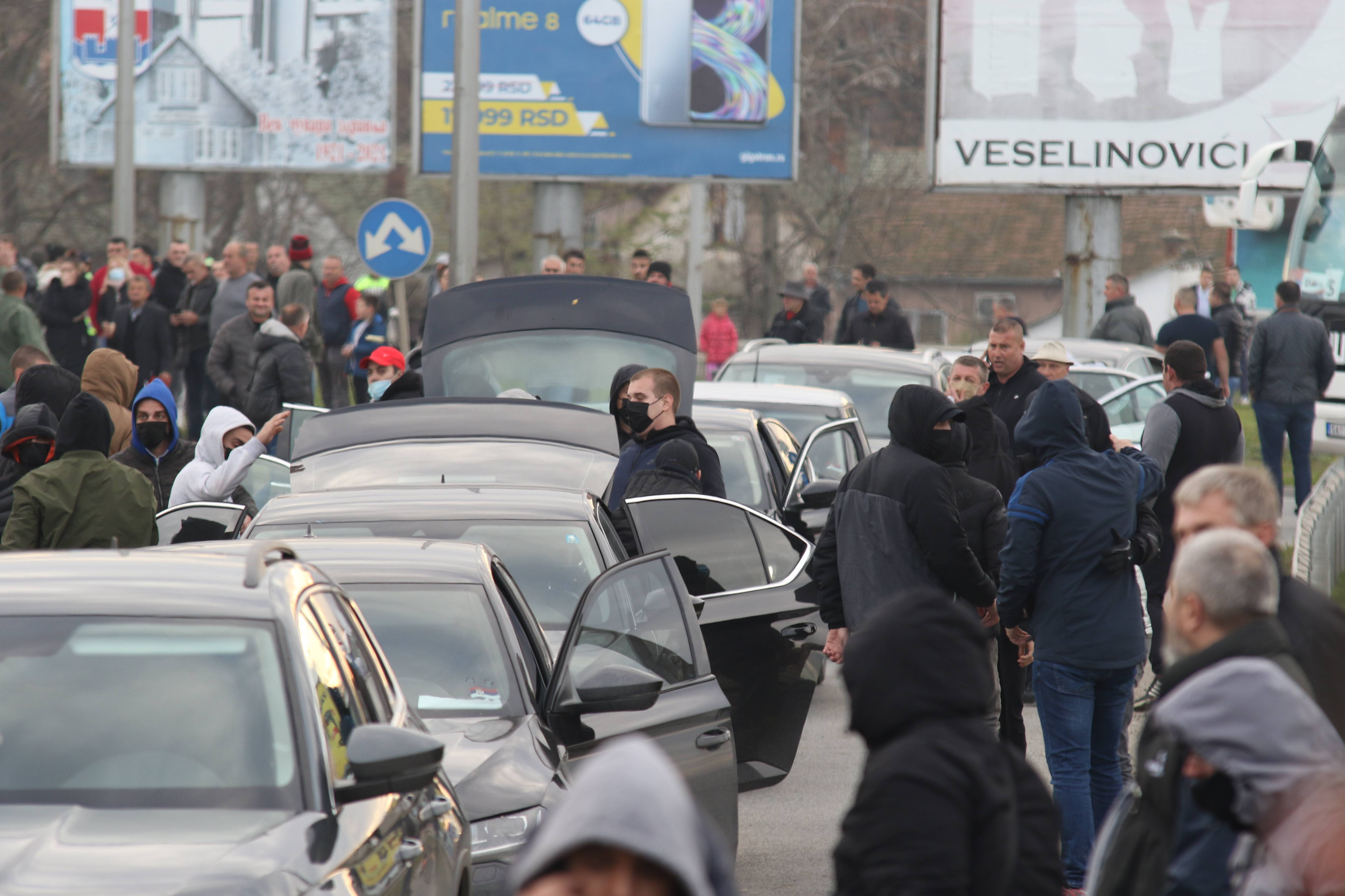 EKOLOSKI PROTEST PROTIV RIA TINTA I PROMENA  ZAKONA U SAPCU