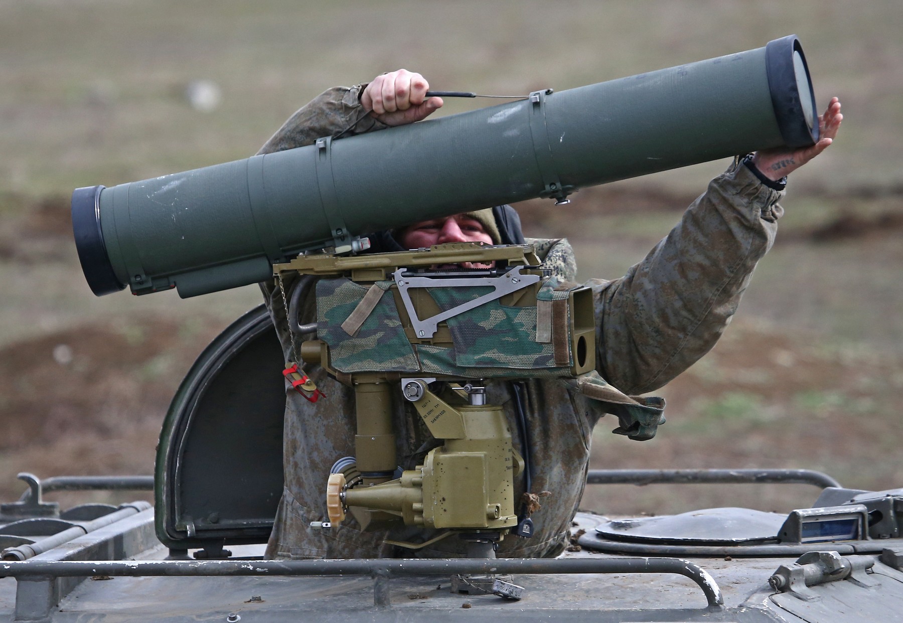Units of Russian mountain air assault division hold exercise in Crimea