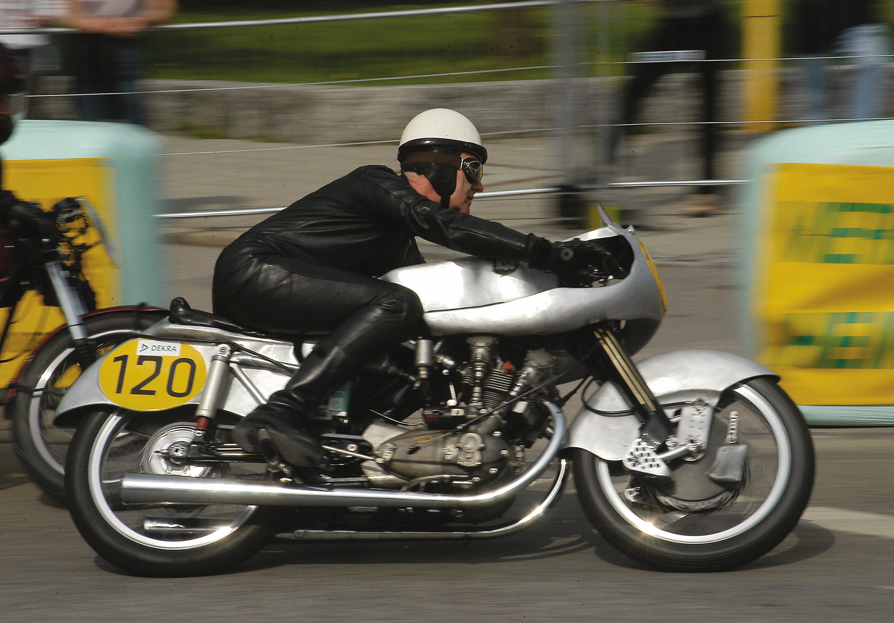 The 1953 NSU Rennmax on the Donau Ring 2004 NSU, Prinz