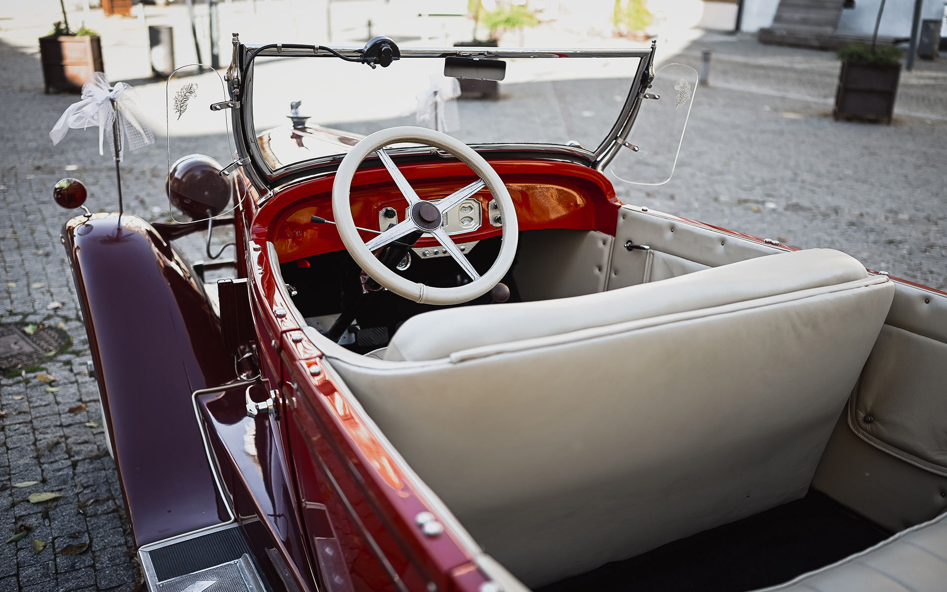 Oldtimer, Pontiac Foto: Miloš Nikodijević