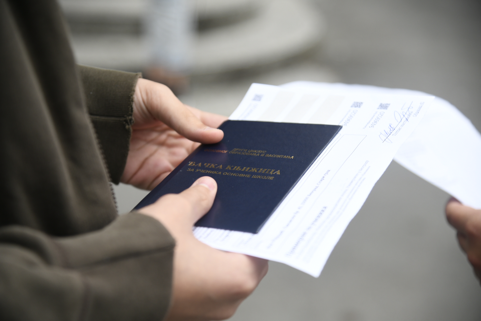 Beograd 17.06.2020. Mala matura, polganje male mature, Osnovna škola Vuk Karadžić, OŠ Vuk Karadžić, deca, djaci, đaci Foto: Nemanja Jovanović/Nova.rs