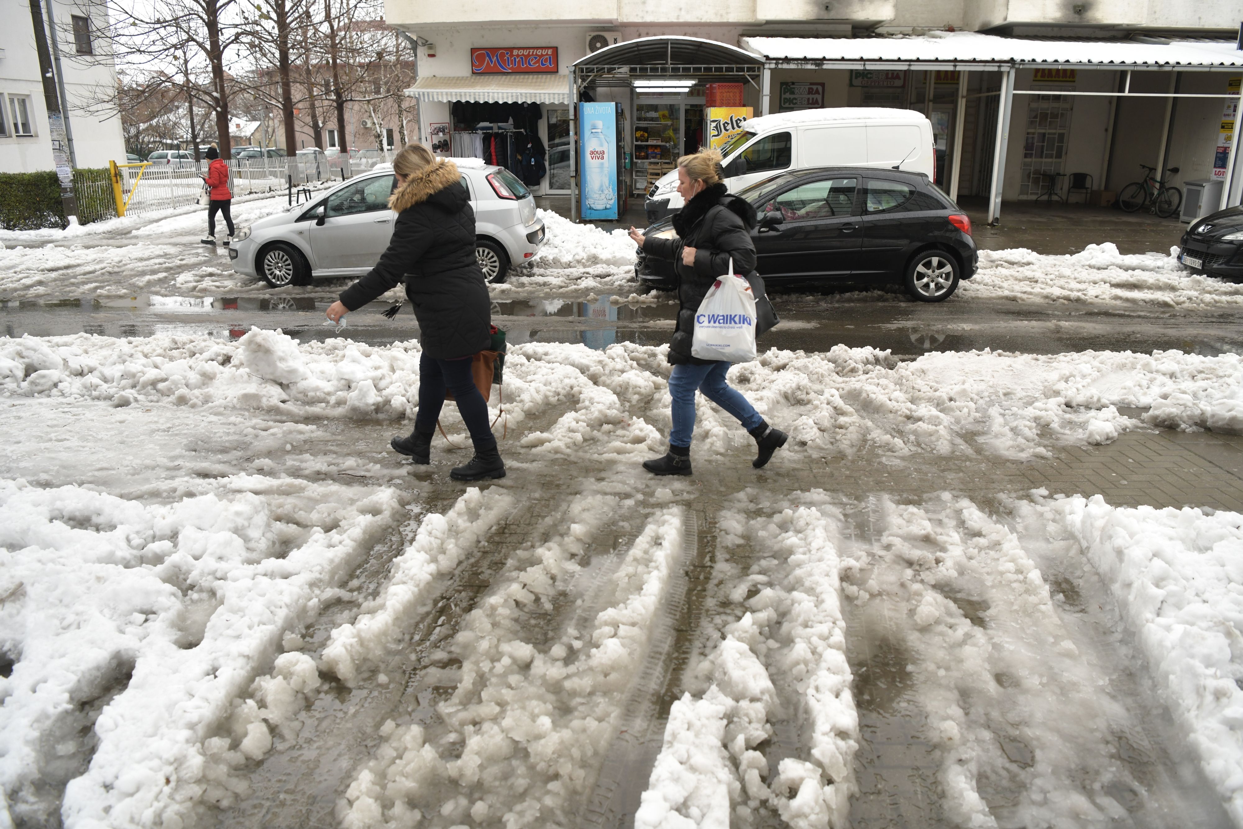 Obrenovac 13.12.2021. Sneg, zima, hladno, vremenska prognoza