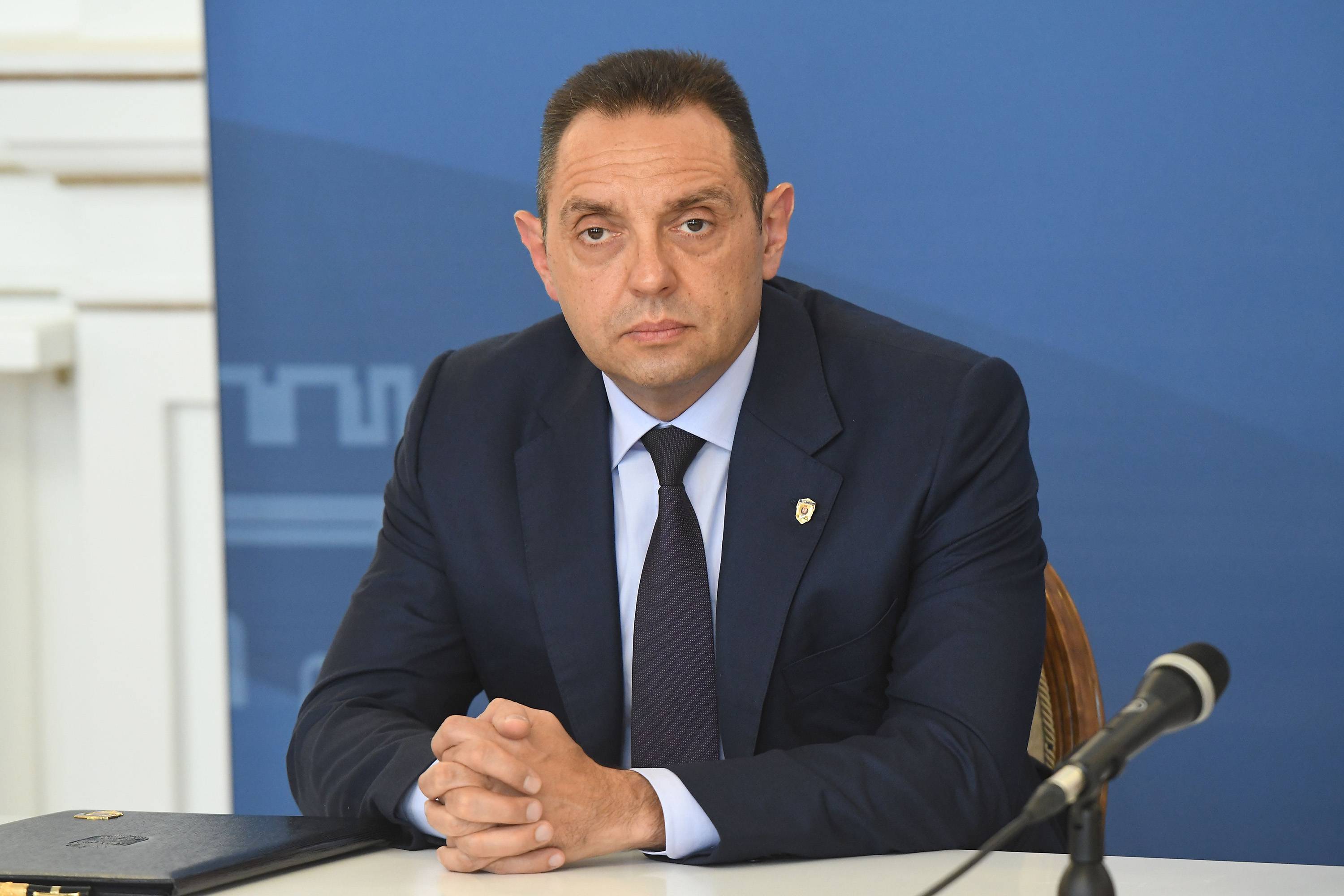 VUCEVIC I VULIN POTPISALI UGOVOR O IZGRADNJI POLICIJSKE STANICE