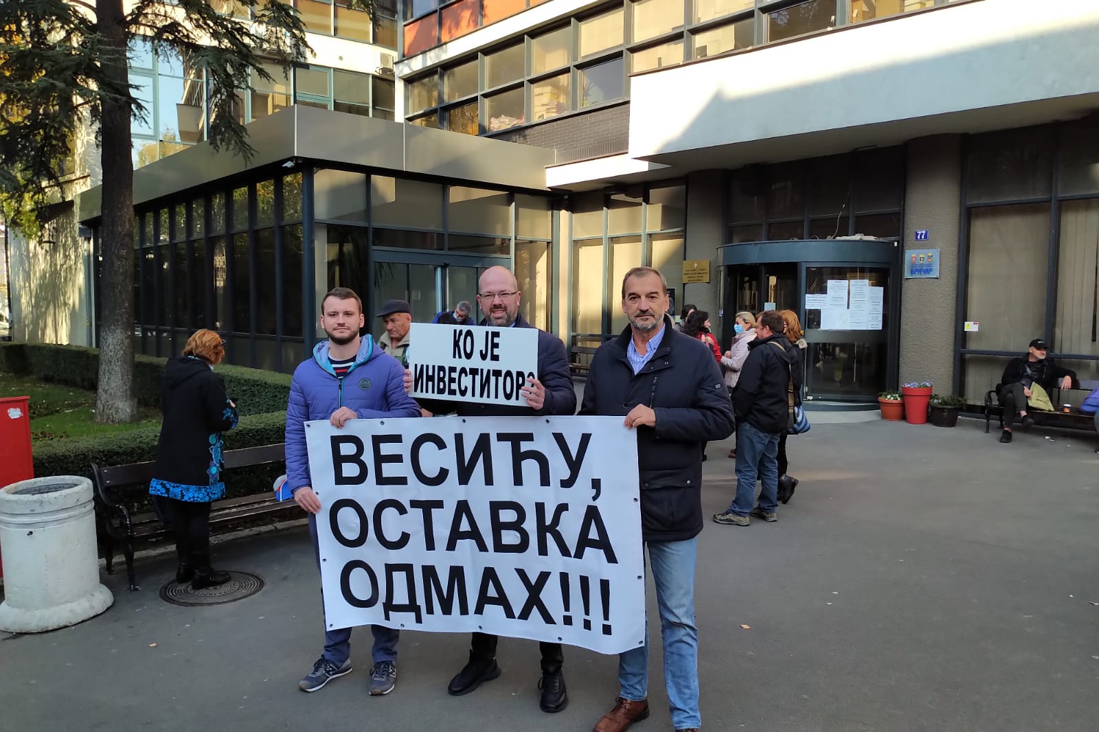 IMG-e012771dedda8aff4df3b02ad20df498-V