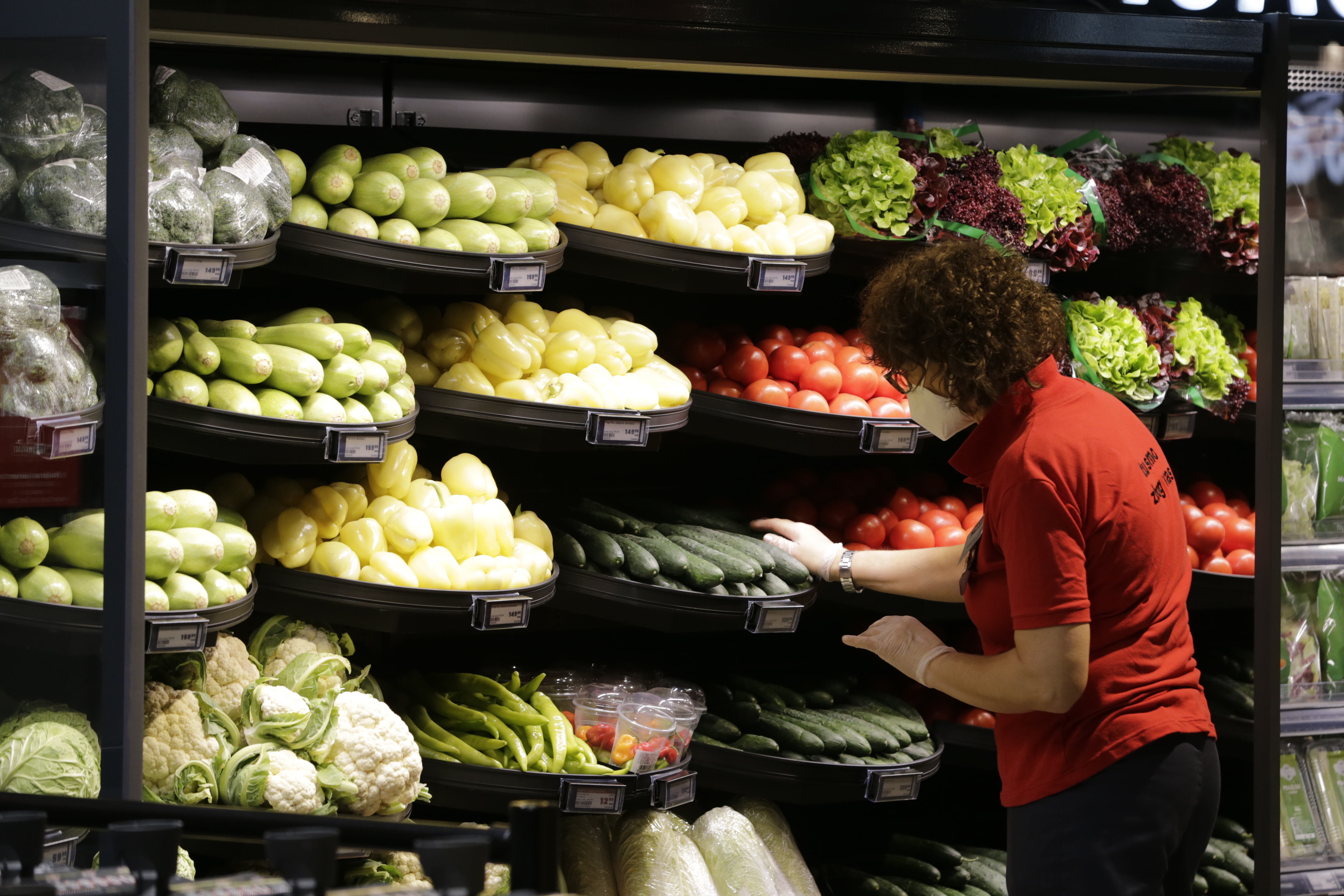 prodavnica kupovina radnica povrce voce