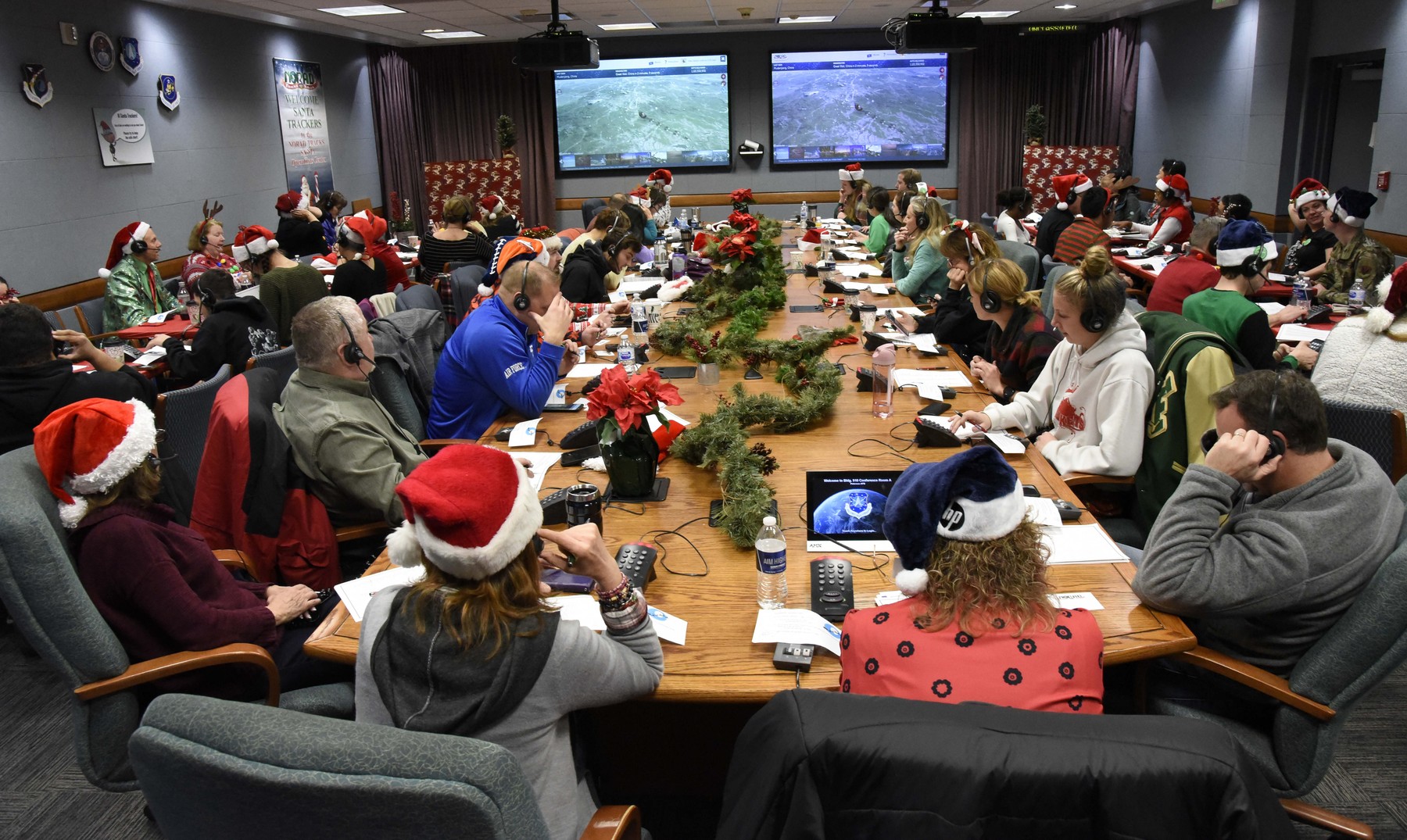 U.S. Air Force NORAD Command Santa Tracker on Christmas Eve