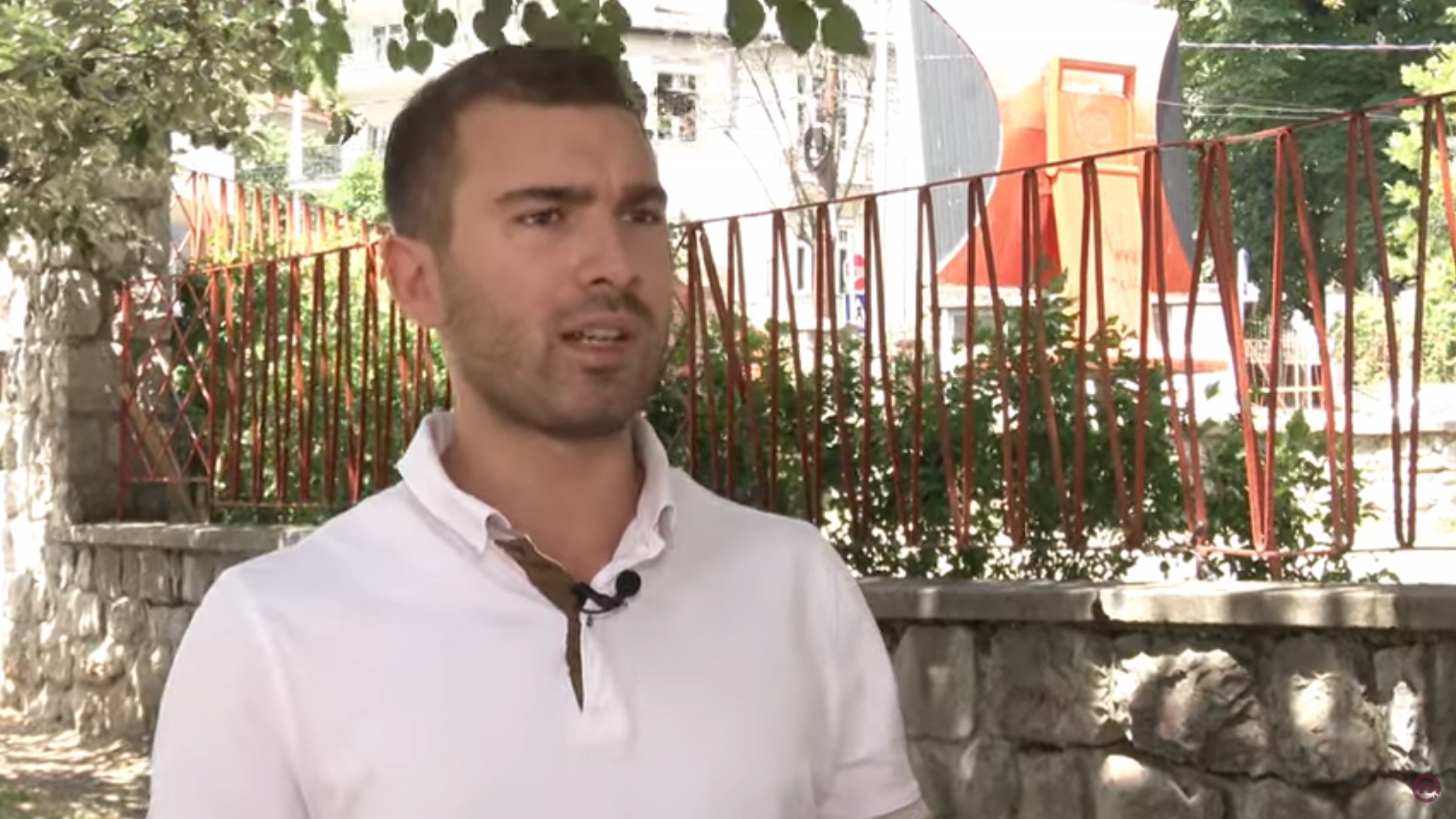 Vuk Velebit, Incident u predsedništvu Foto: Nova S