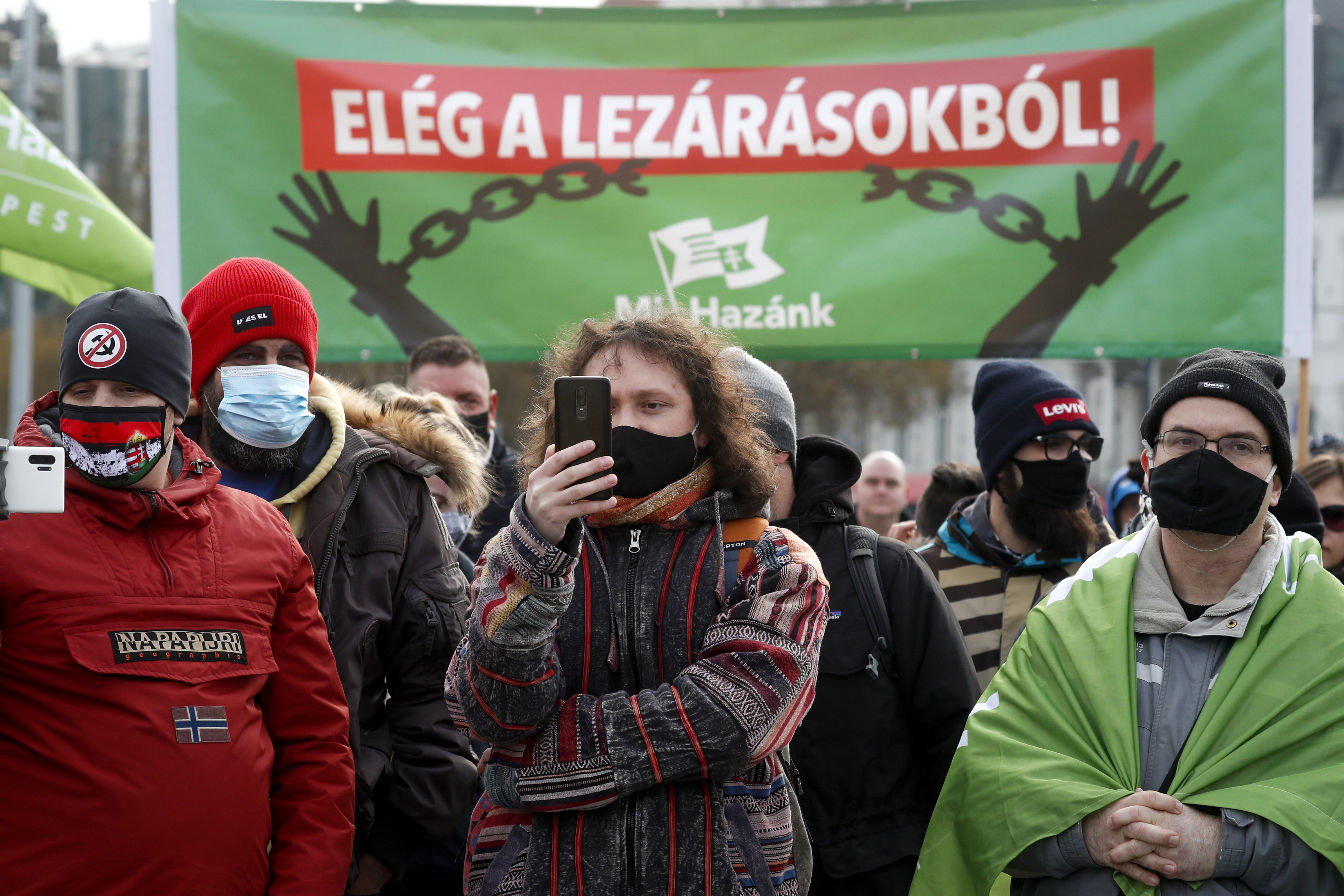 Mađarska, Virus Outbreak Hungary Protest