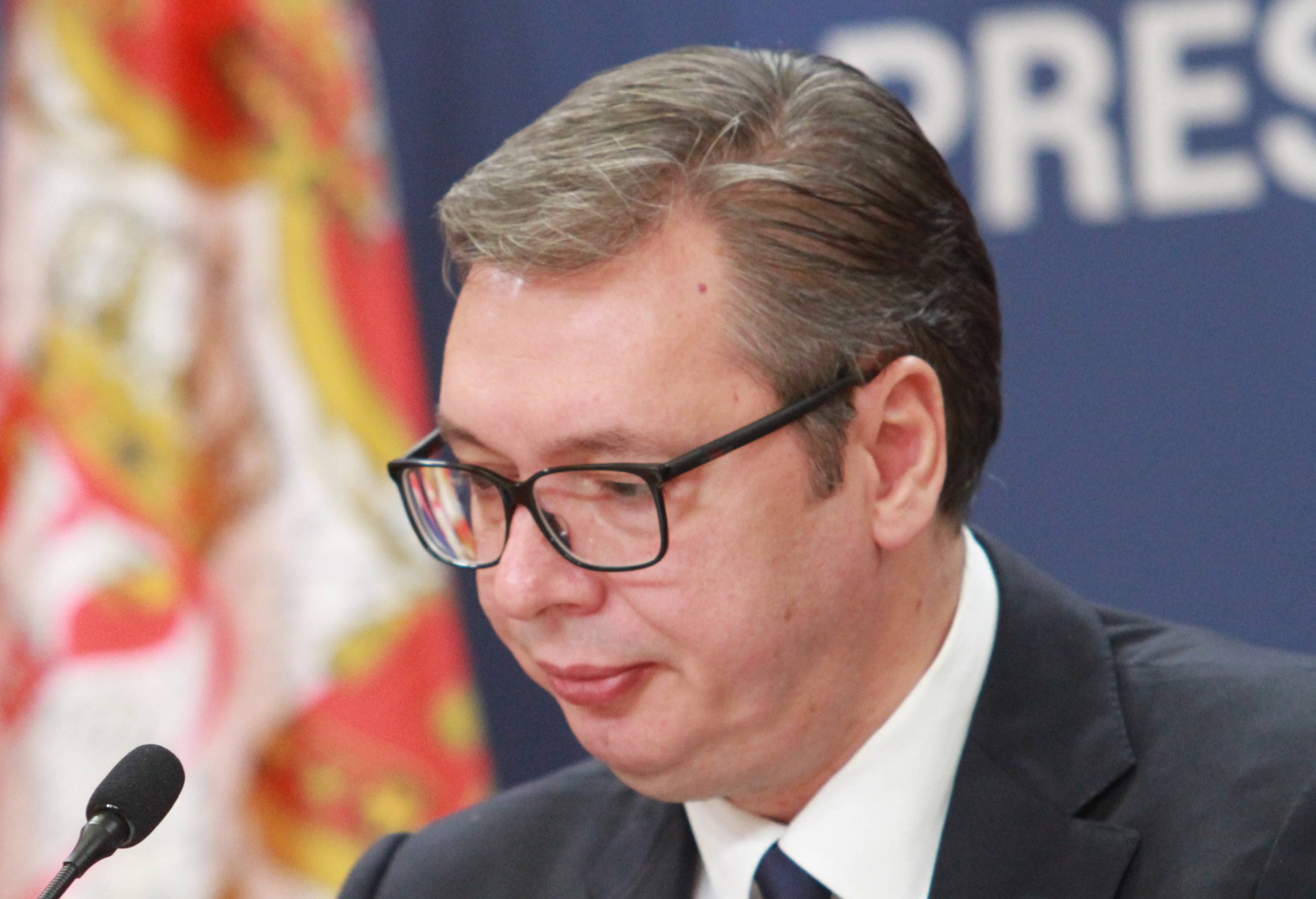 ALEKSANDAR VUCIC - OBRACANJE JAVNOSTI