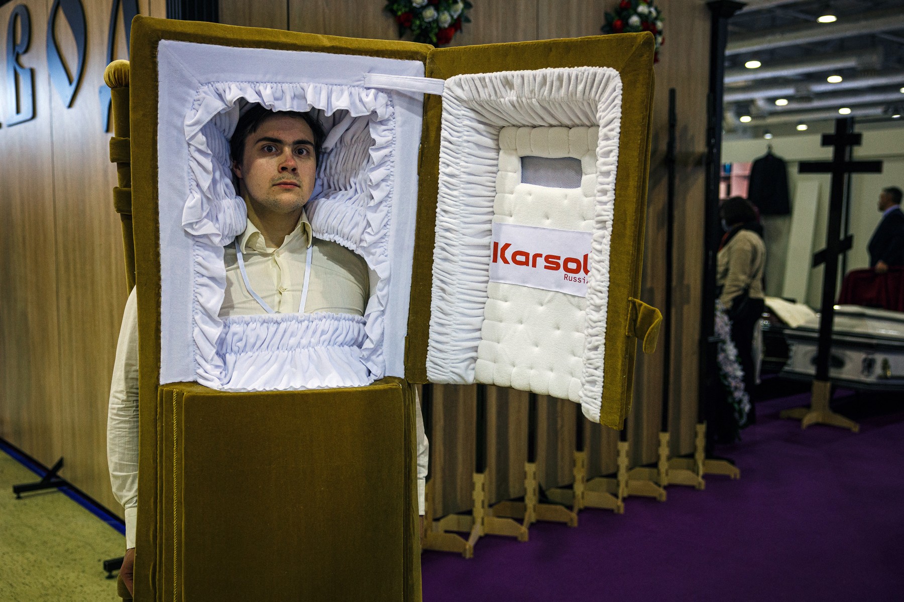 A man disguised as a coffin participates in a funeral exhibition in Moscow on October 26, 2021.,Image: 639972493, License: Rights-managed, Restrictions: , Model Release: no, Credit line: Dimitar DILKOFF / AFP / Profimedia