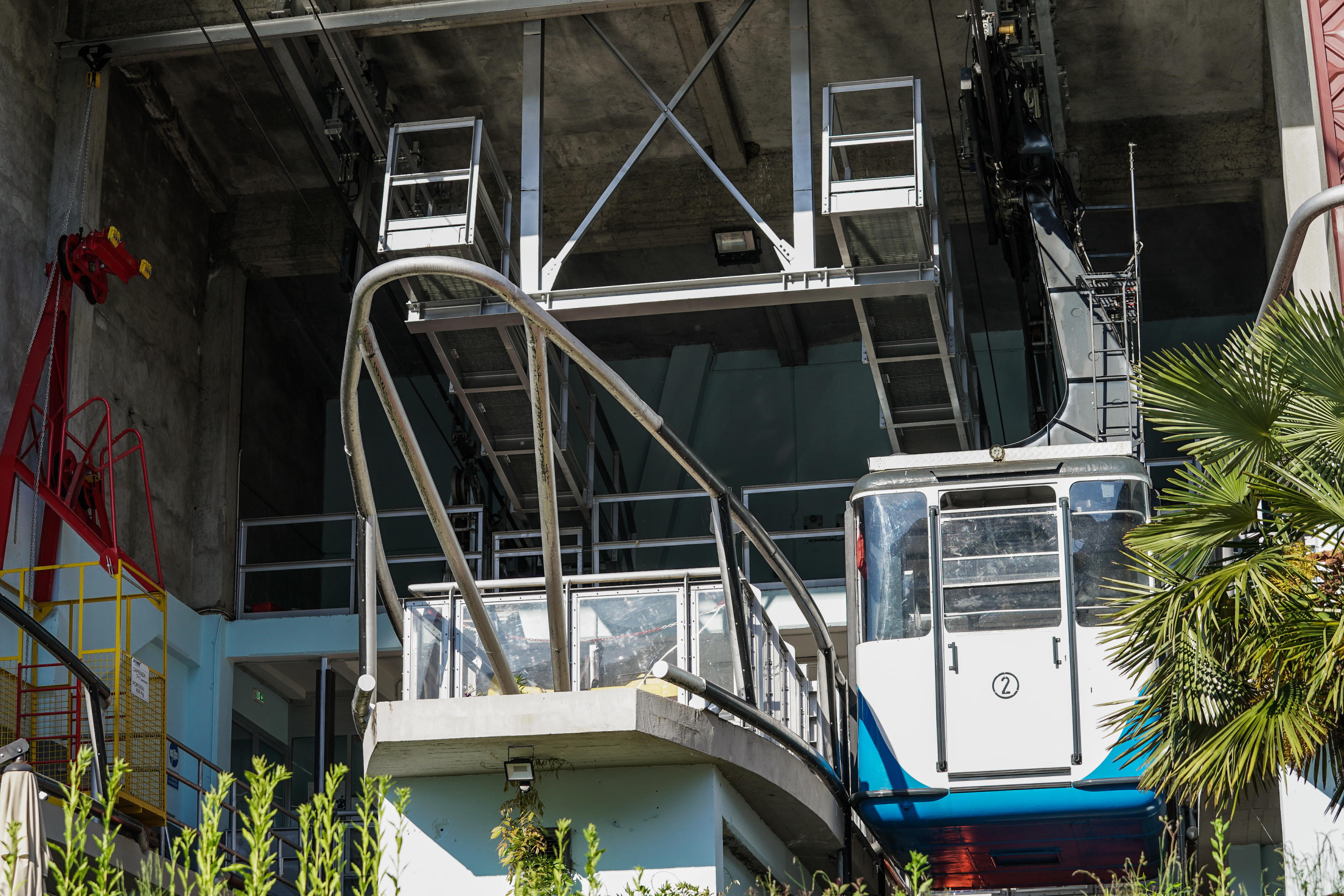 Stresa-Mottarone cable car accident