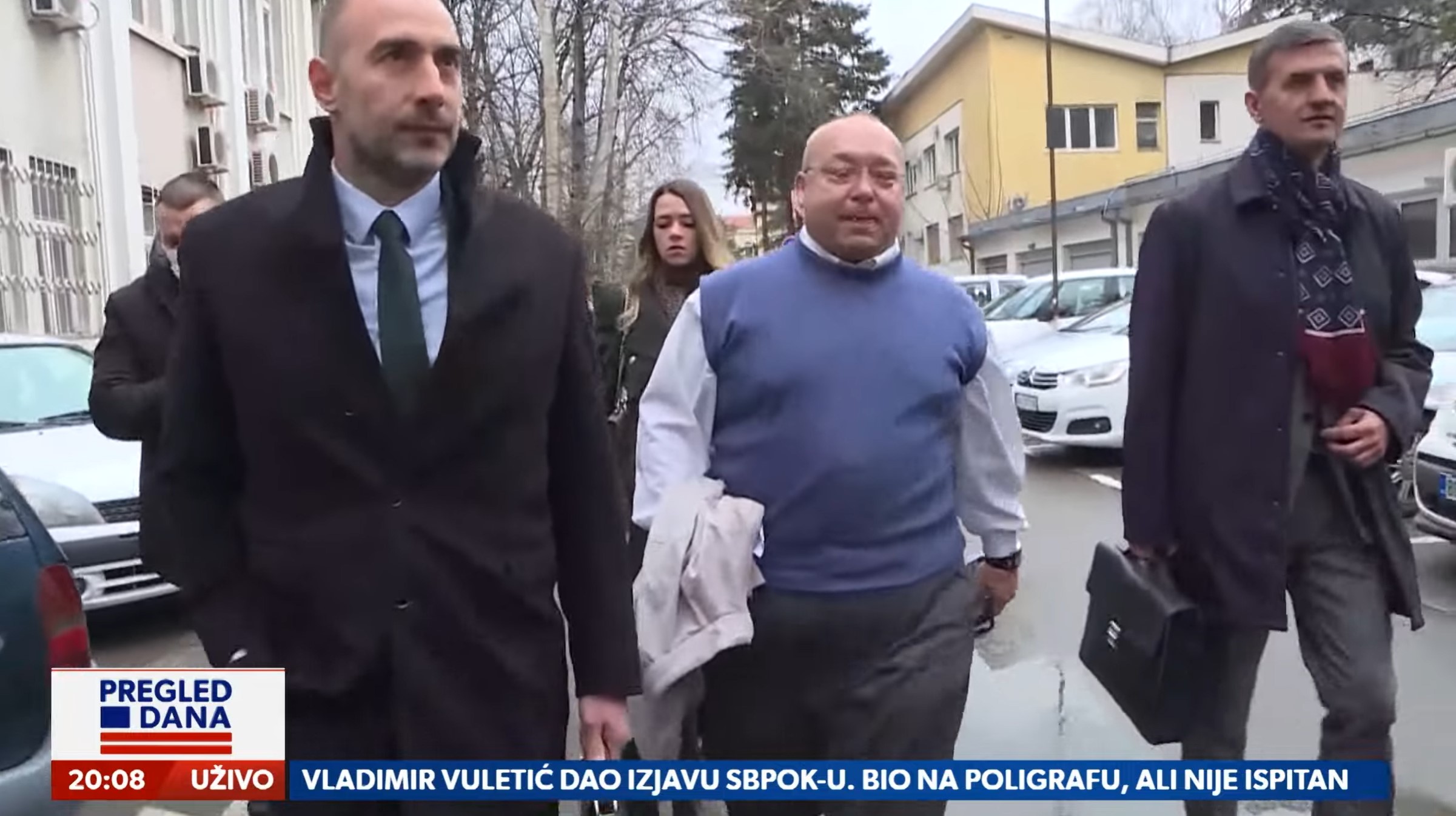 Pregled dana, TEMA SAGA BELIVUK

Saslušan Vladimir Vuletić u SBPOK-u. Na udaru prorežimskih medija zbog pisanja o  grupi veljka Belivuka  i KRIK.