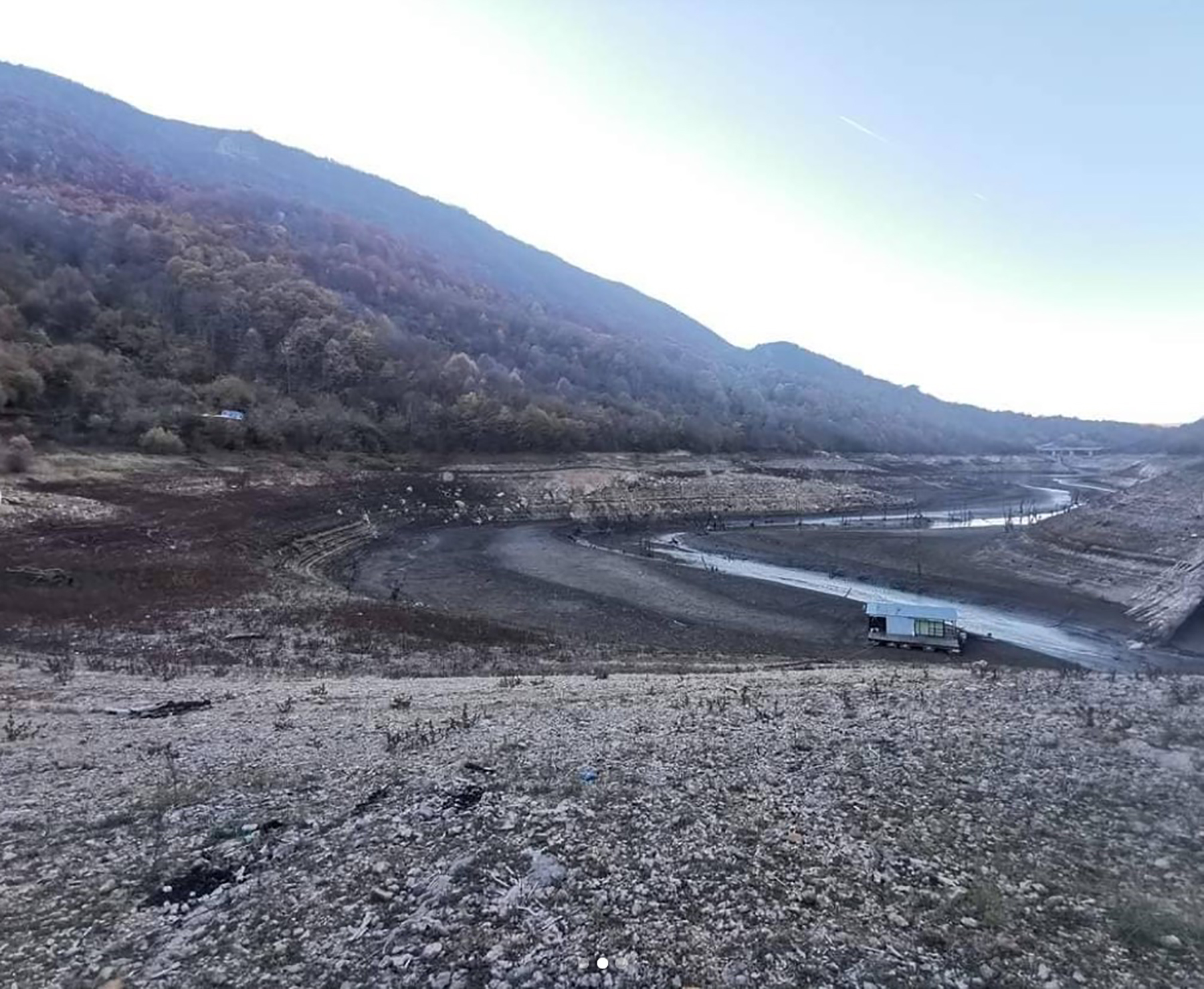 Zavojsko jezero sad, presušilo