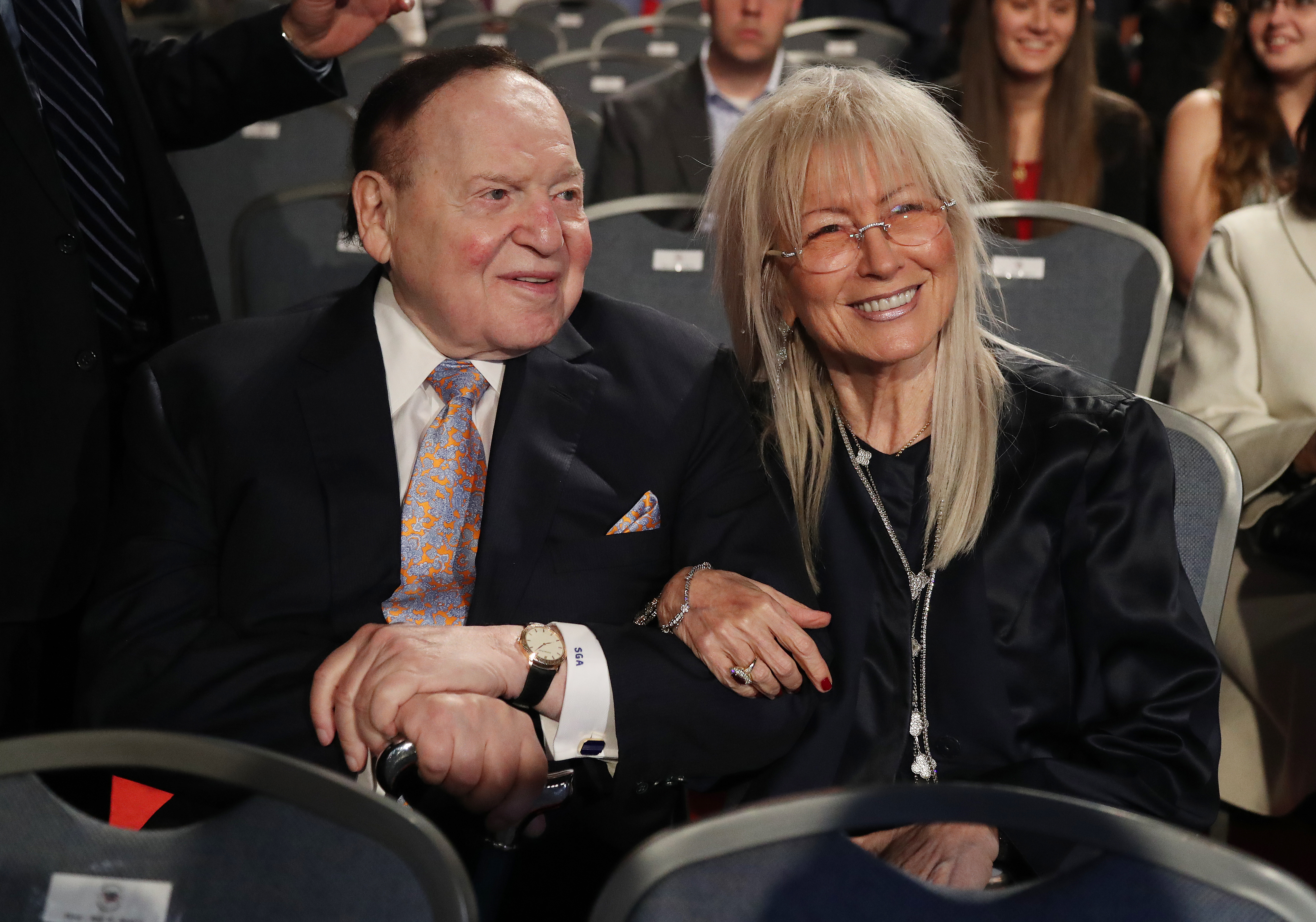 Casino magnate Sheldon Adelson dies at 87