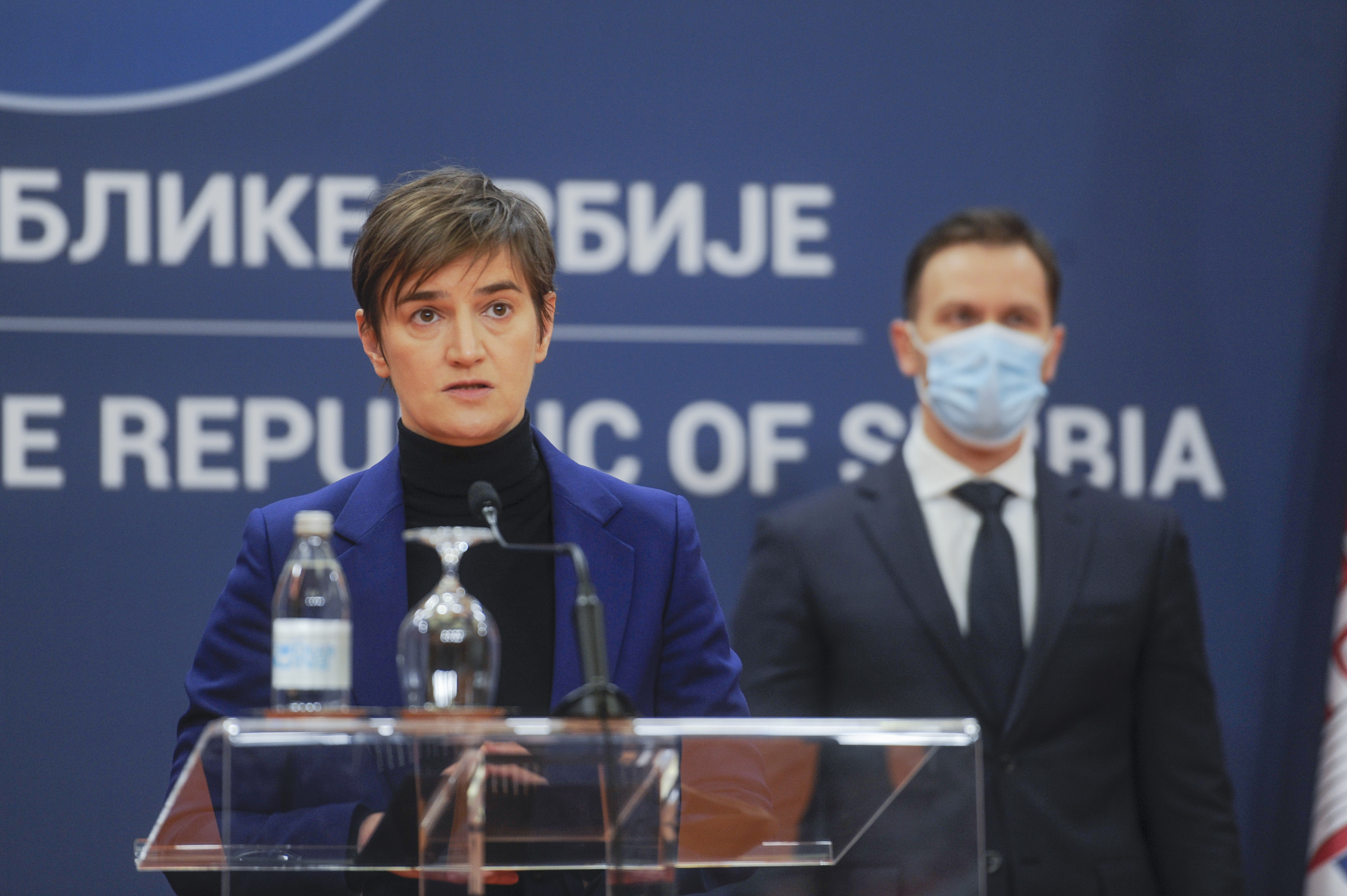 ANA BRNABIC I SINISA MALI
