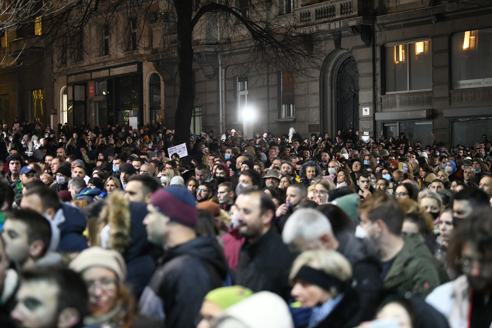 Beograd 24.11.2021. Plato ispred Predsedništva, protest protiv Zakona o referendumu i narodnoj inicijativi, Zakona o eksproprijaciji, protiv Rio Tinta i uništavanja Makiša Foto: Vesna Lalić/Nova.rs