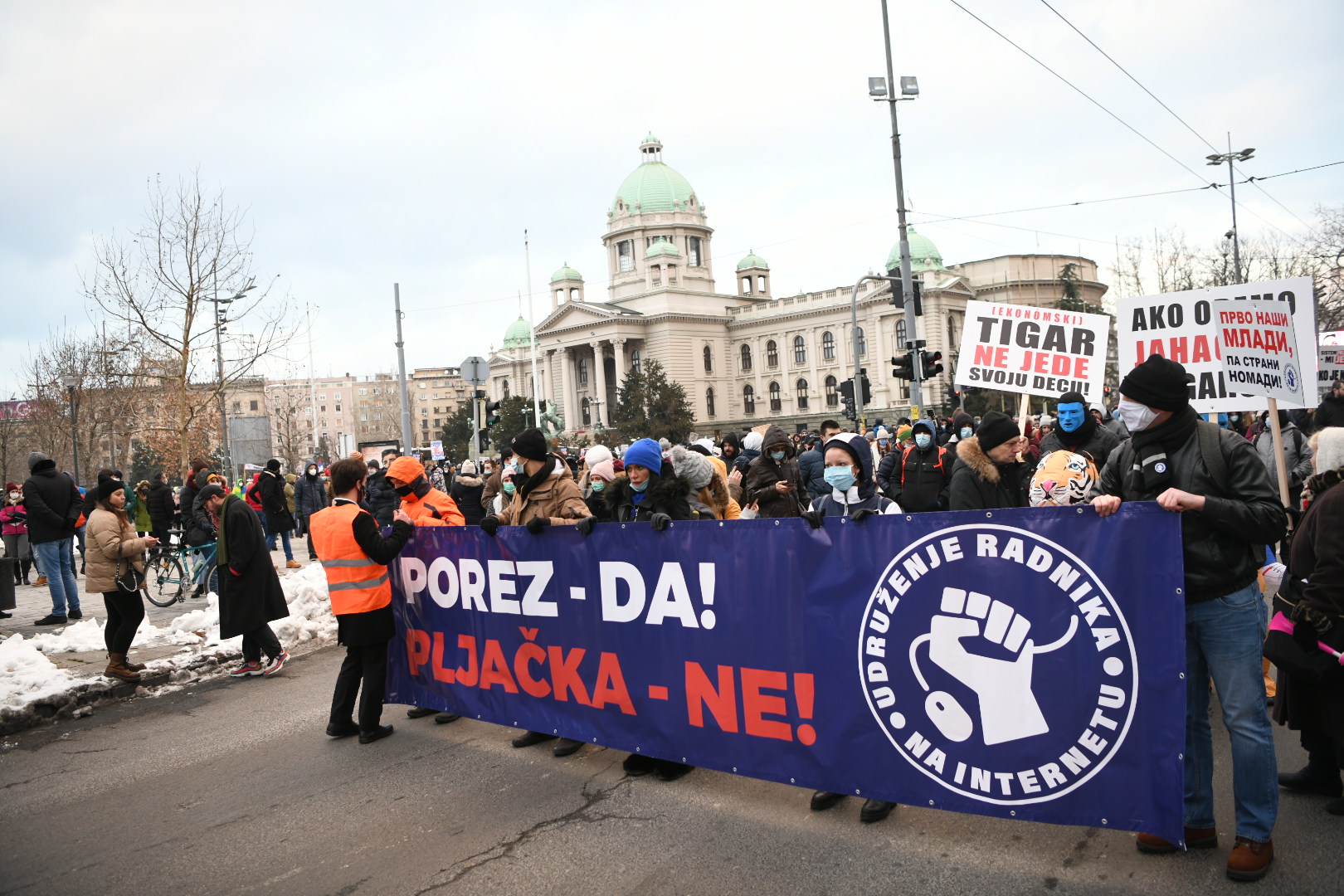 Beograd 16. januar 2021. Udruzenje radnika na internetu (frilenseri) protest ispred Narodne skupstine u Beogradu  Foto:Vesna Lalić/Nova.rs