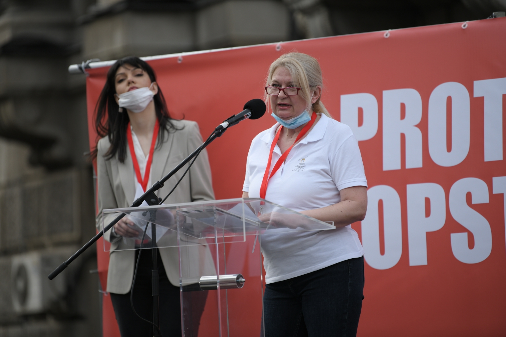 Beograd 12. april 2021. Protest ugostitelja i invent radnika ispred Vlade Srbije Foto:Dragan Mujan/Nova.rs