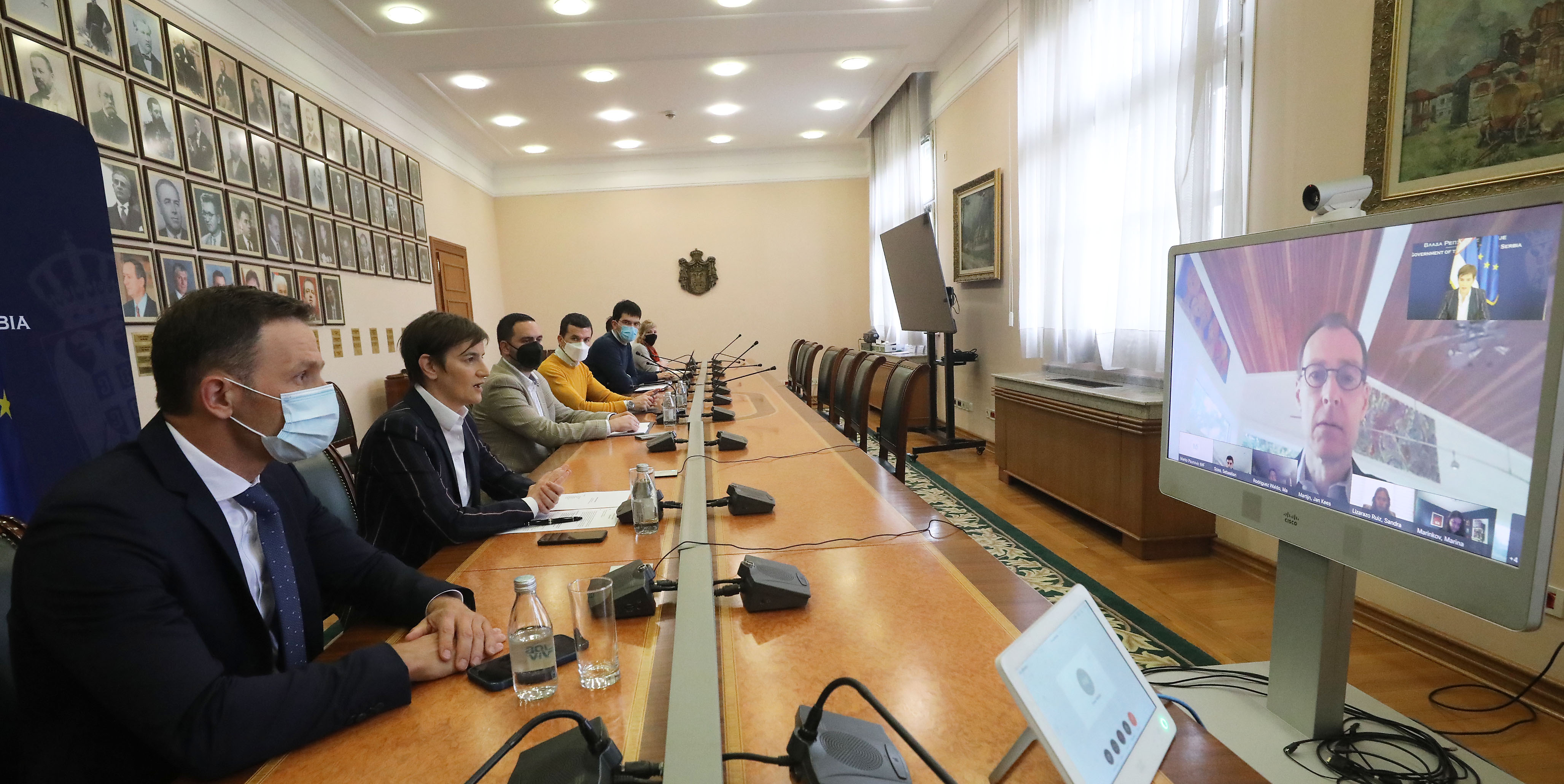 SINISA MALI, ANA BRNABIC